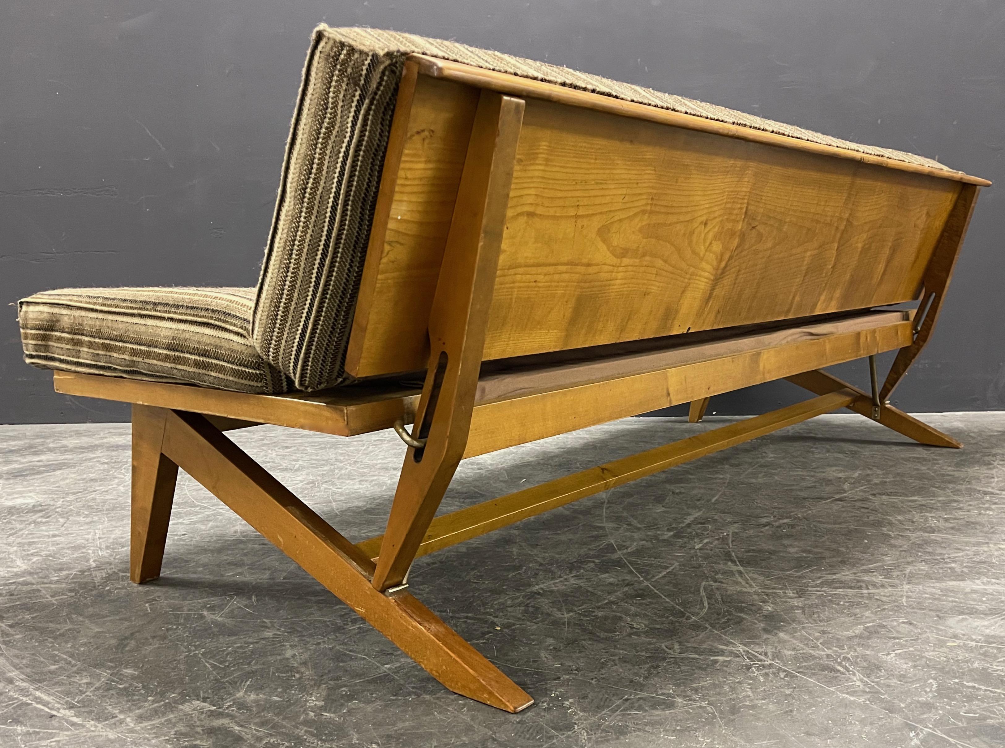 Very Rare Daybed by Domus / Schwaigheim For Sale 3