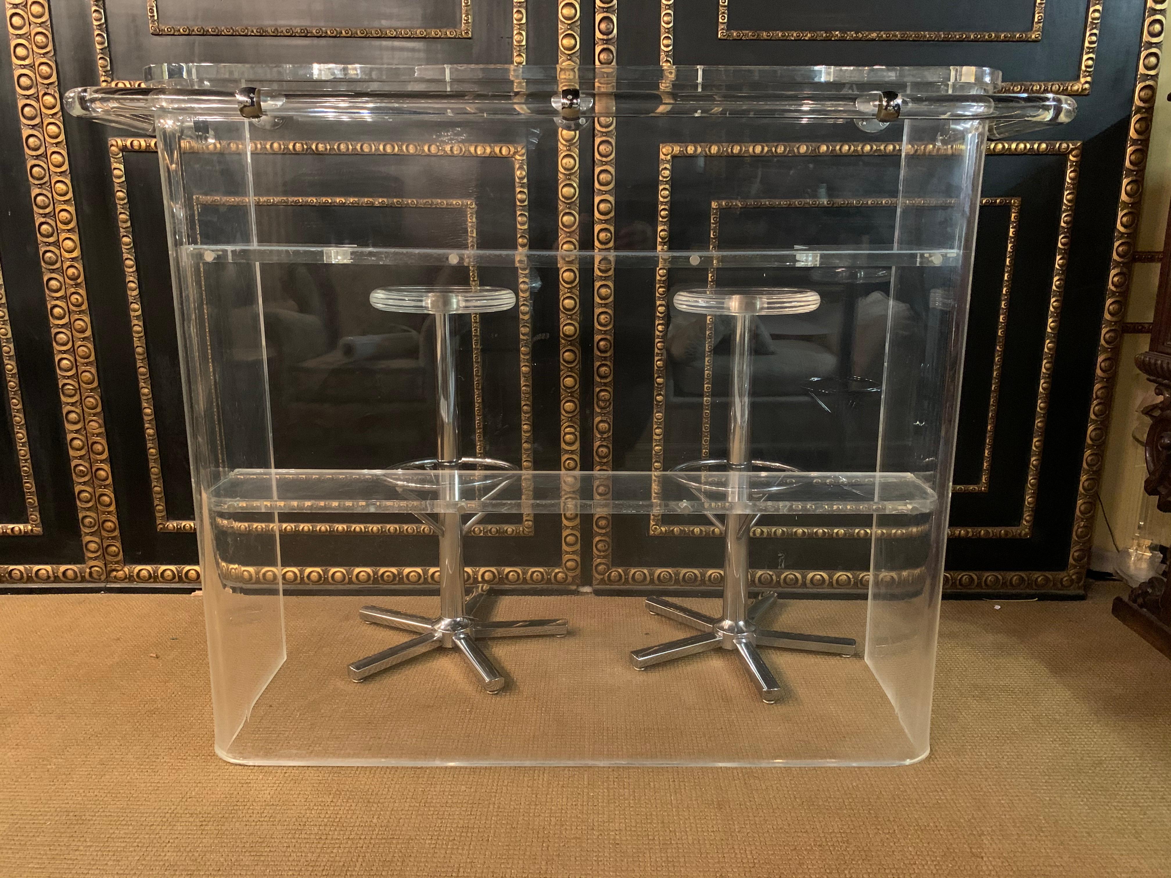 Very Rare Designer Acrylic Bar with 5 Stools Very Heavy 8