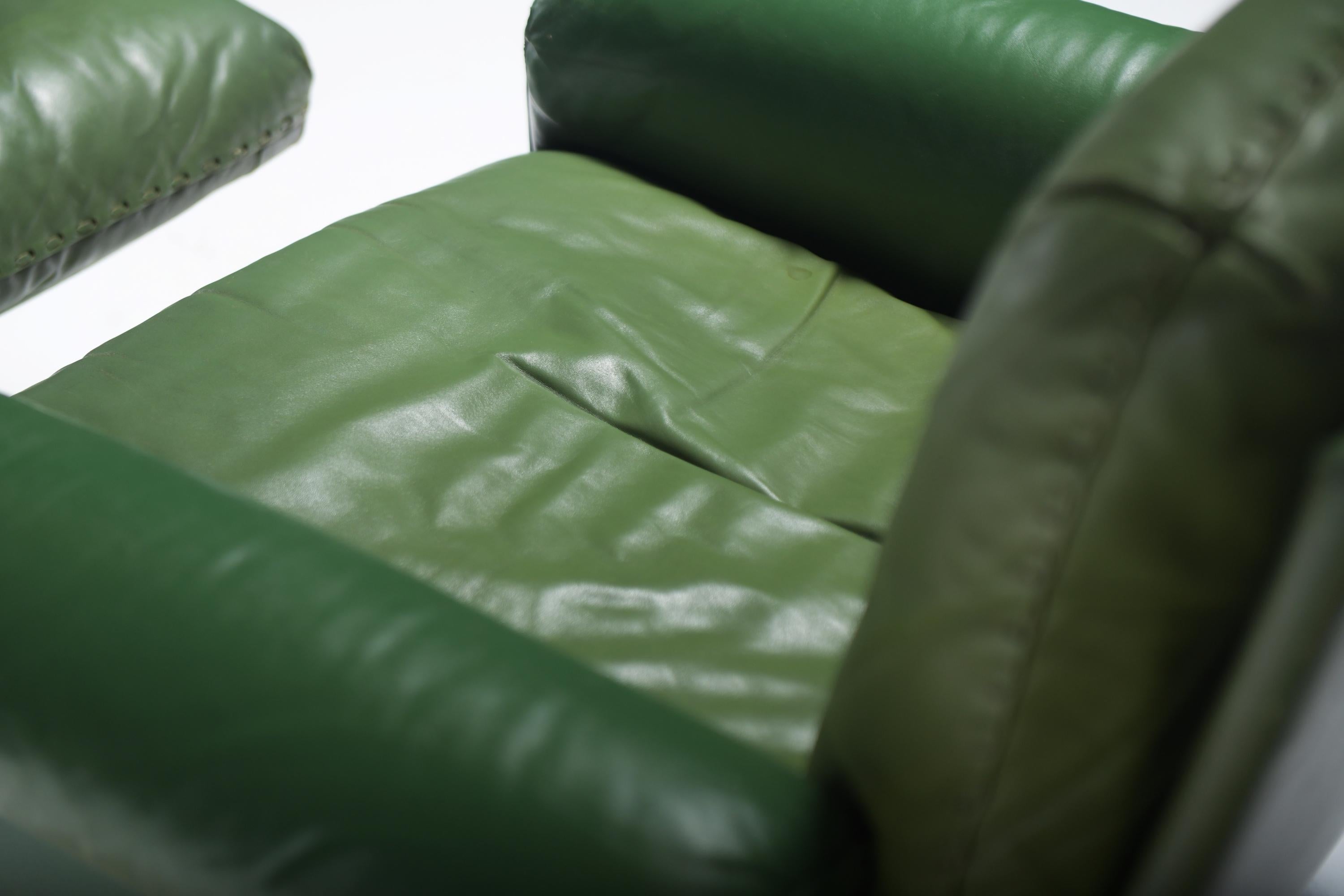 20th Century Very rare DS 31 lounge set in green leather by De Sede Team for De Sede Swiss For Sale