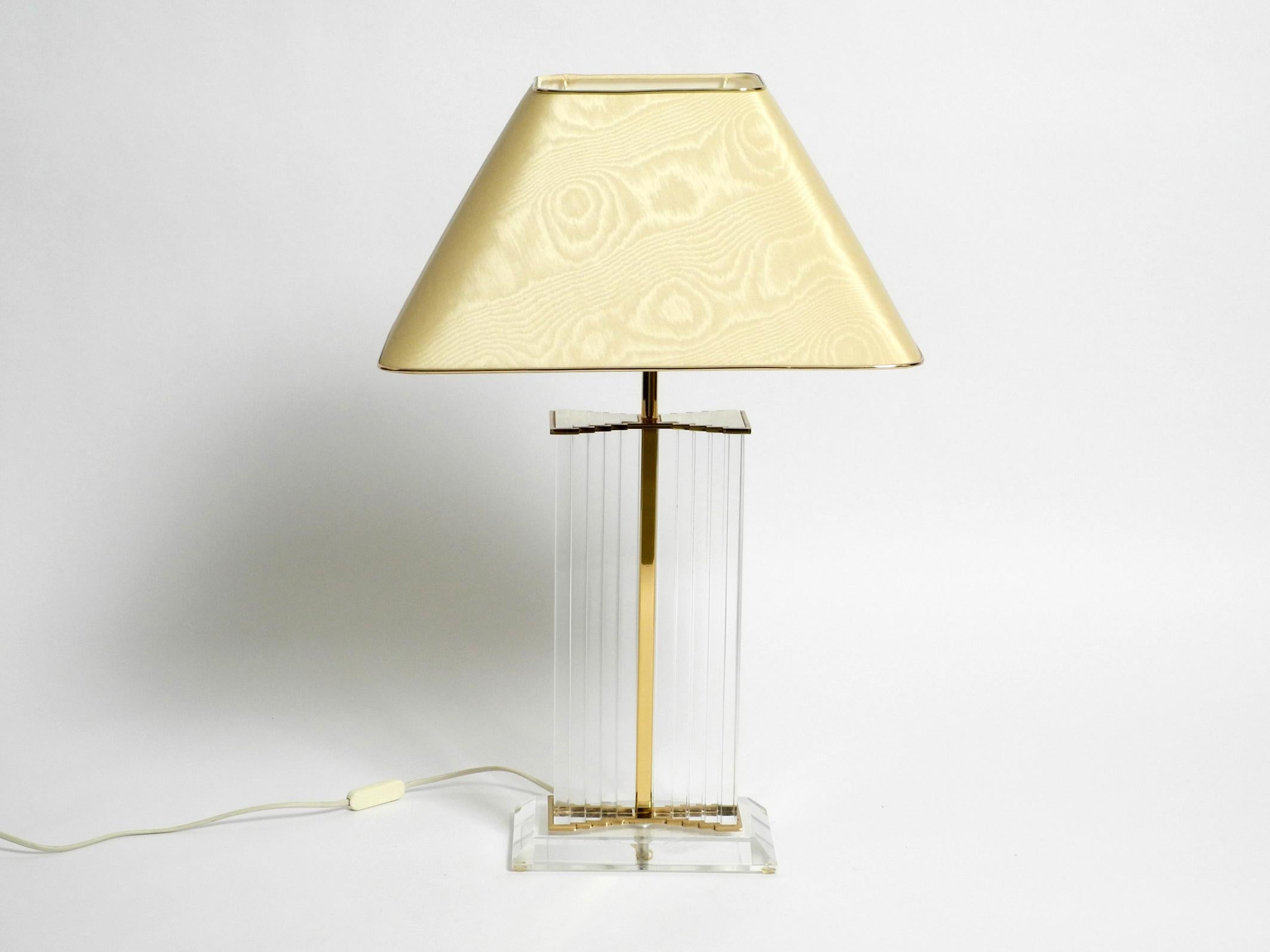 Hollywood Regency Very Rare Elegant Large Plexiglass Table Lamp from the 1970s with Silk Shade For Sale