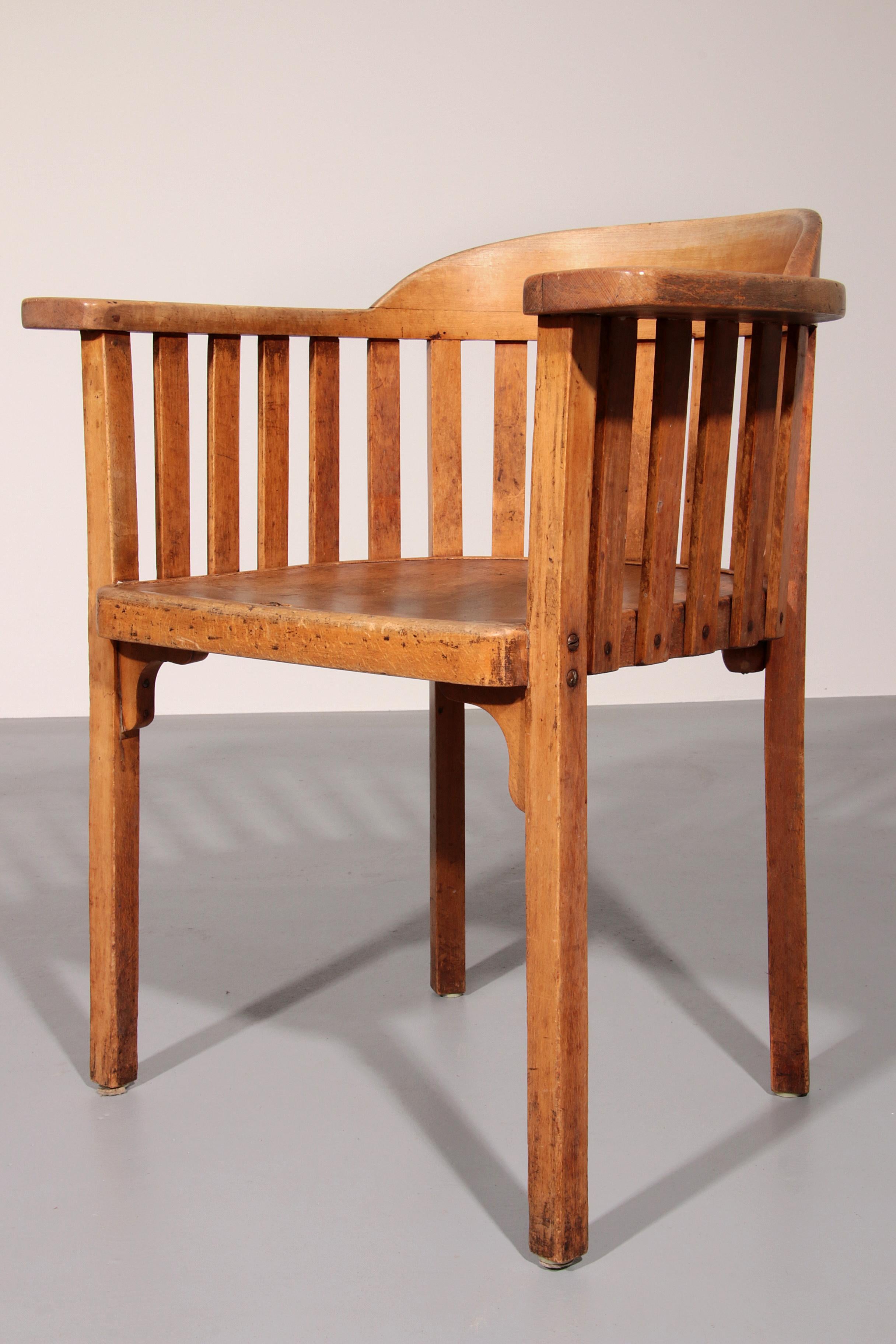 Very rare Elephant Desk Chair by Josef Hoffmann for J&J Kohn For Sale 5