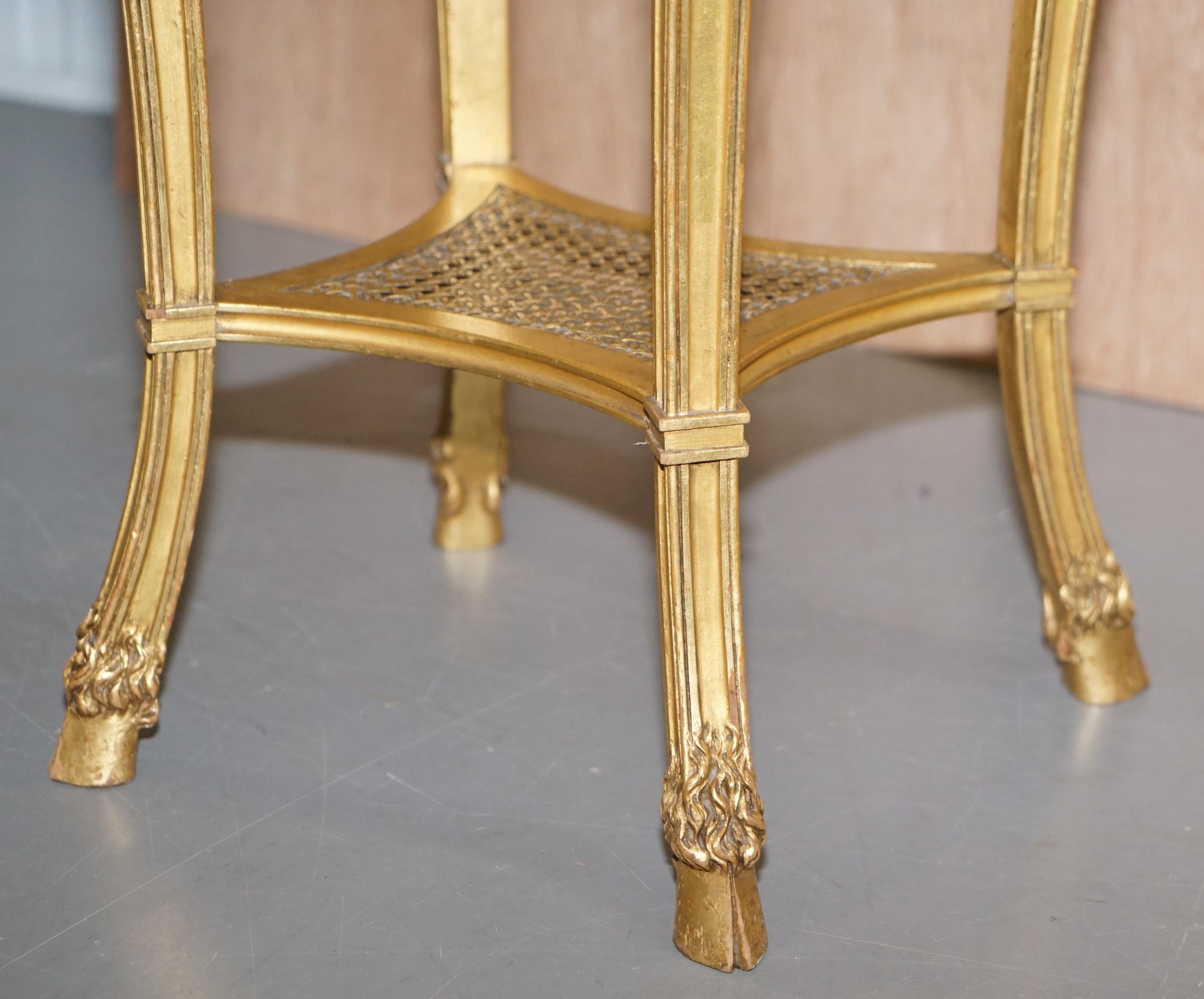 Seltener Emile Galle Romantisches Exemplar Holztisch Un Peu Beaucoup Passionnement, Un Peu Beaucoup im Angebot 8