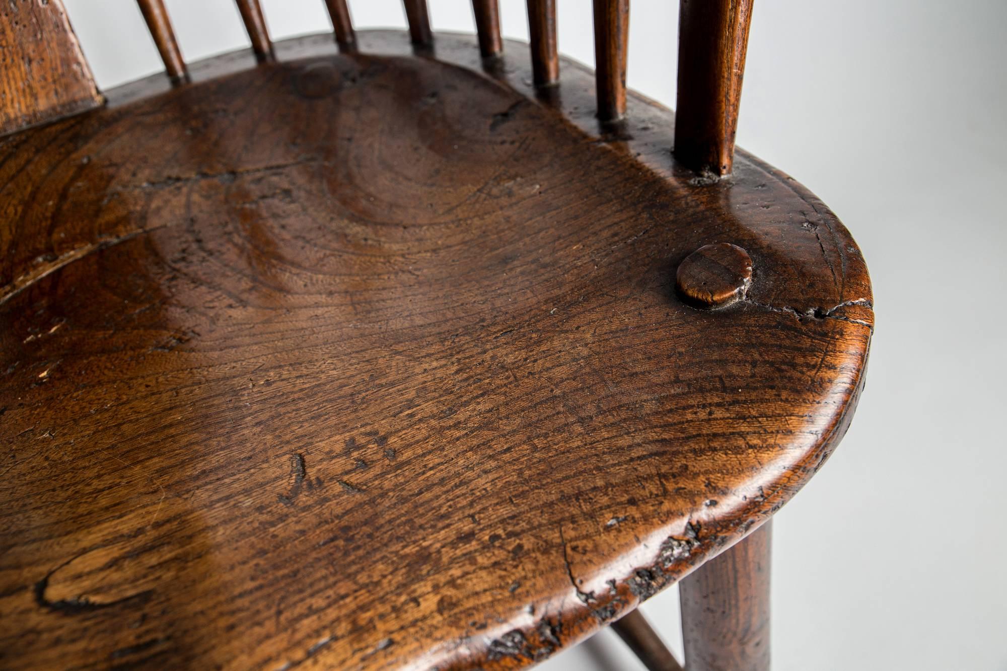 English Thames Valley Fruitwood and Elm Windsor Chair, Early 18th Century