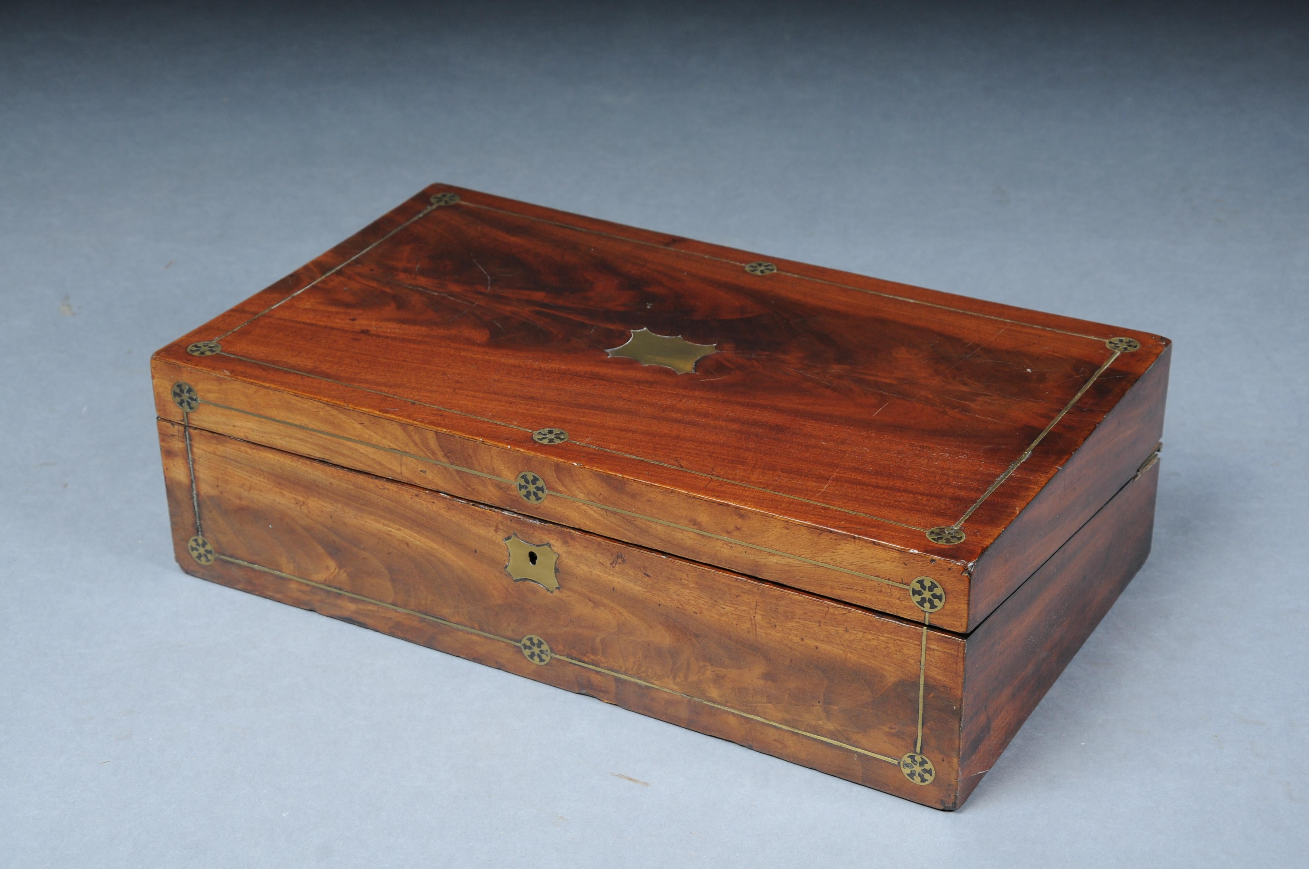 Embossed Very rare English travel writing desk/secretary chest around 1860 For Sale