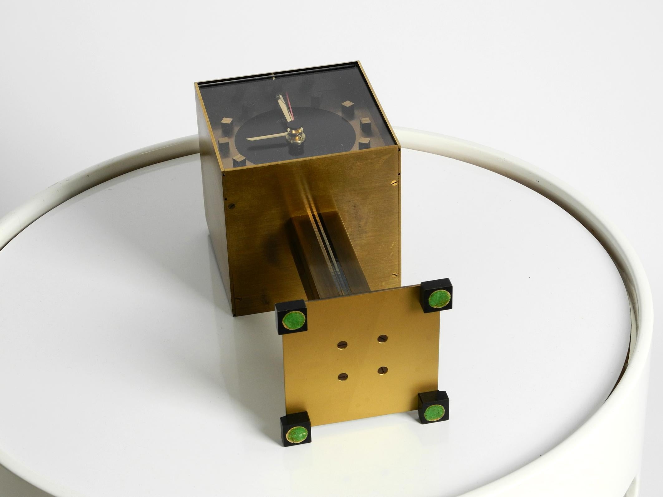 Horloge de table en laiton fantaisie très rare des années 1960 par Atlanta Electric Allemagne en vente 4