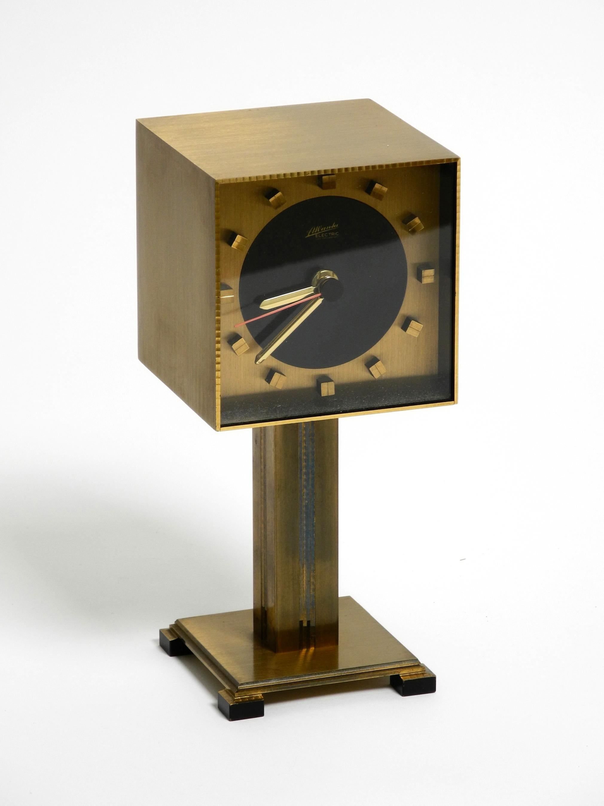 unusual table clocks