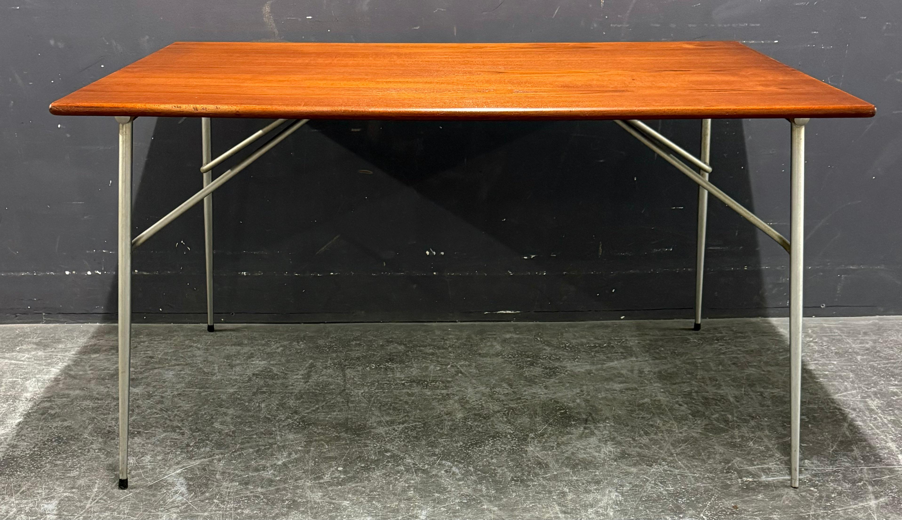 très rare table ou bureau pliable de Børge Mogensen pour søborg en vente 5