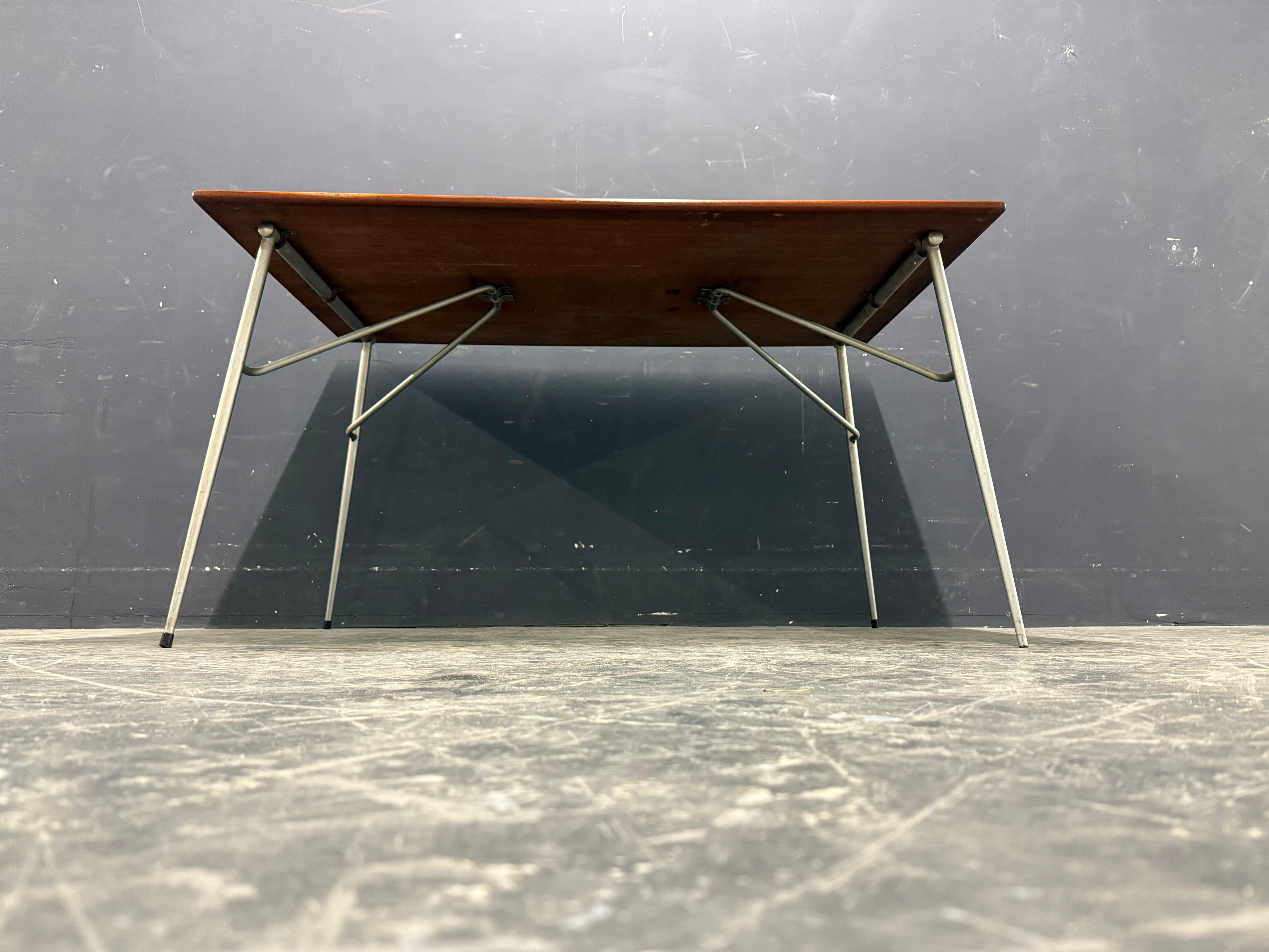 très rare table ou bureau pliable de Børge Mogensen pour søborg en vente 9