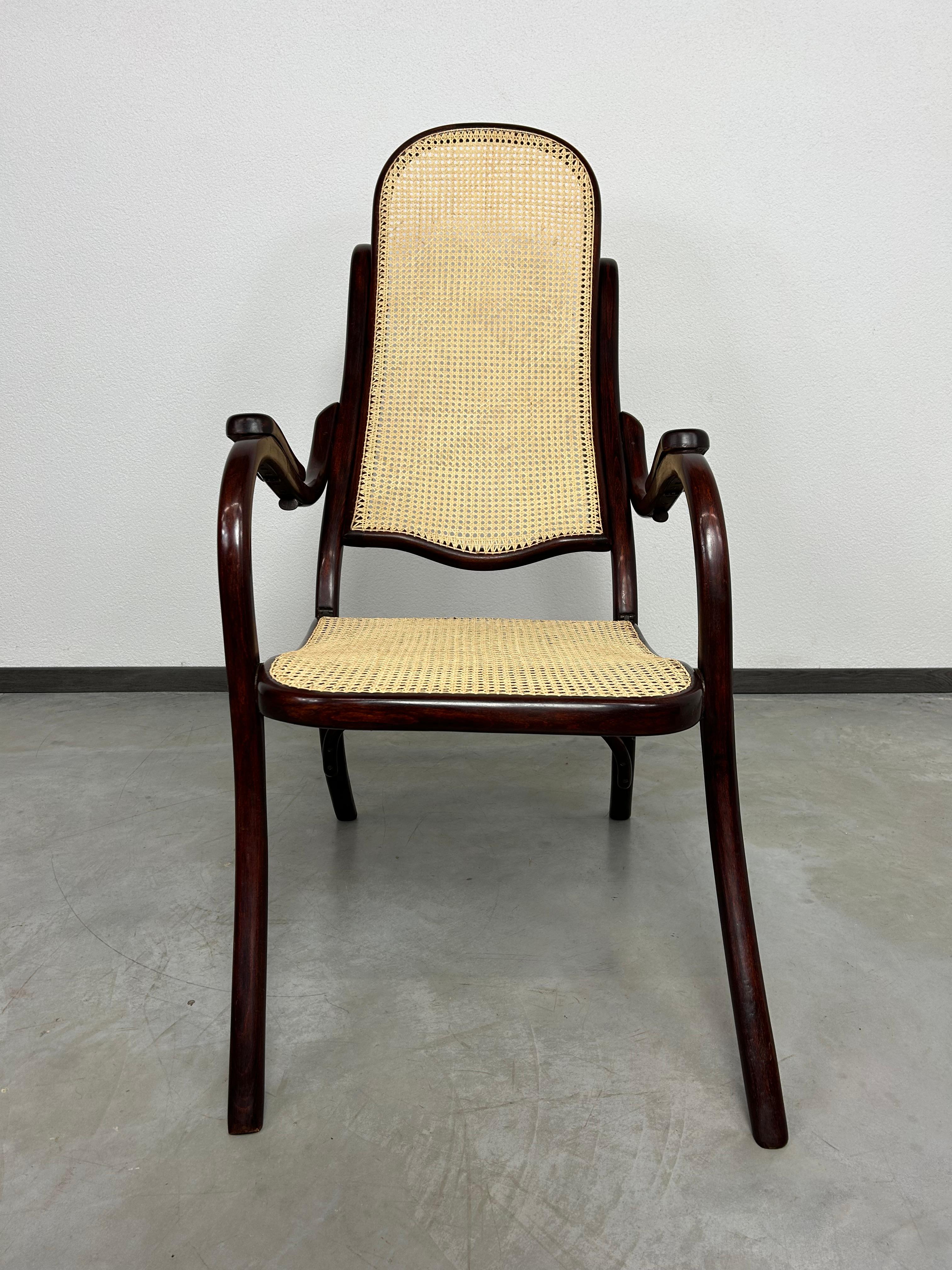 Austrian Very rare folding easy chair no.1 by Thonet For Sale