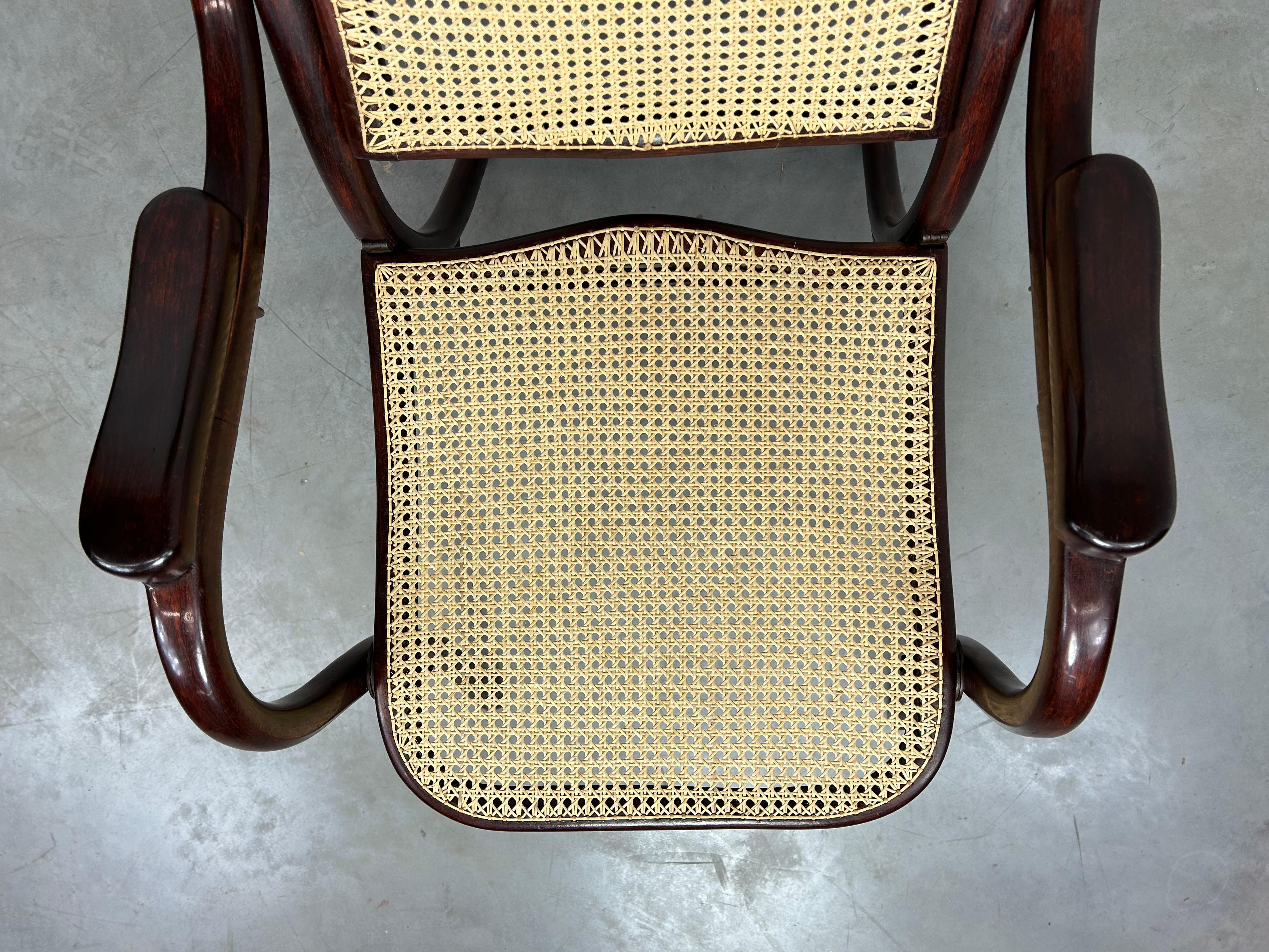 Rattan Very rare folding easy chair no.1 by Thonet For Sale