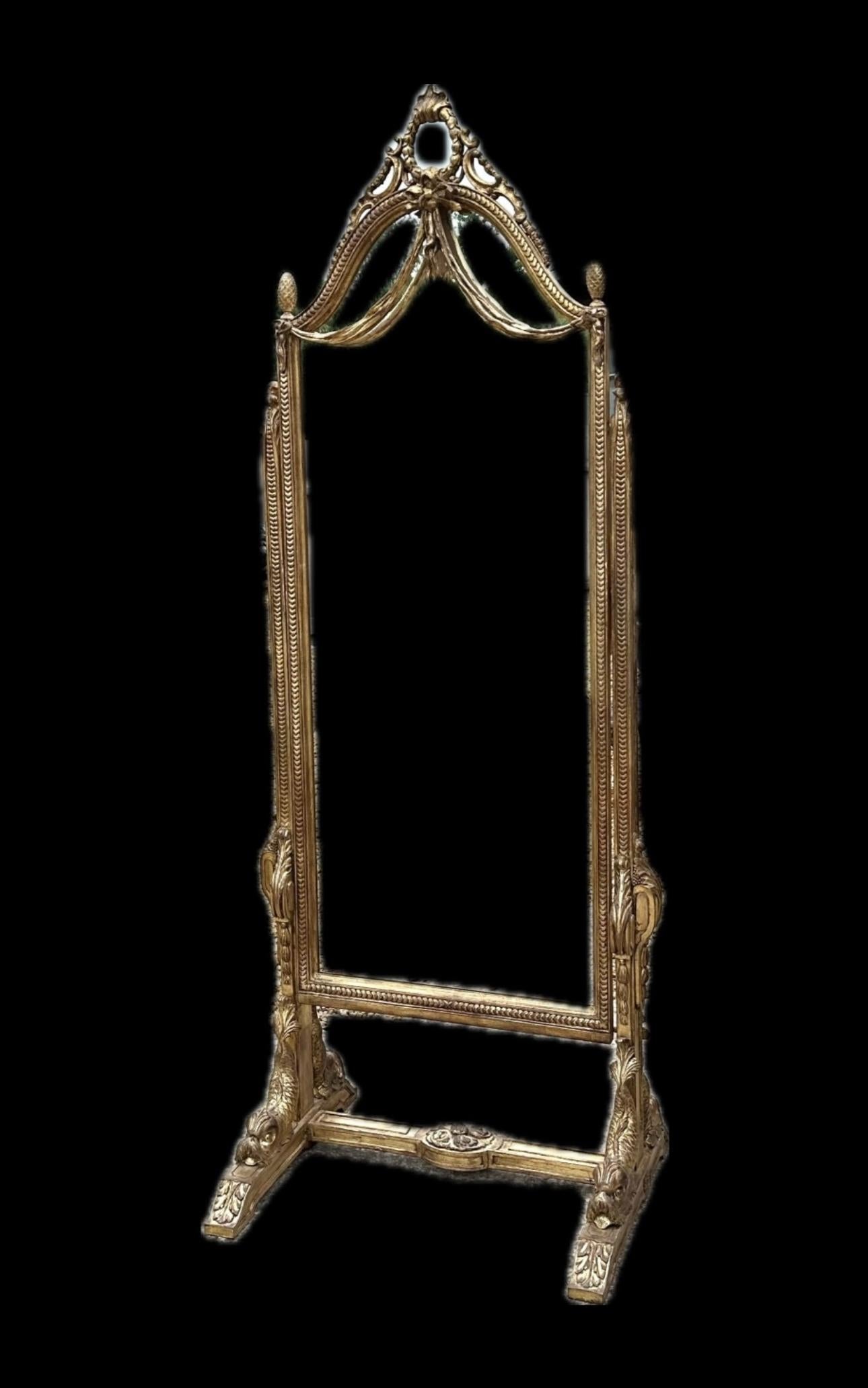 Très rare miroir doré dans le style de Napoléon 111 en vente 1