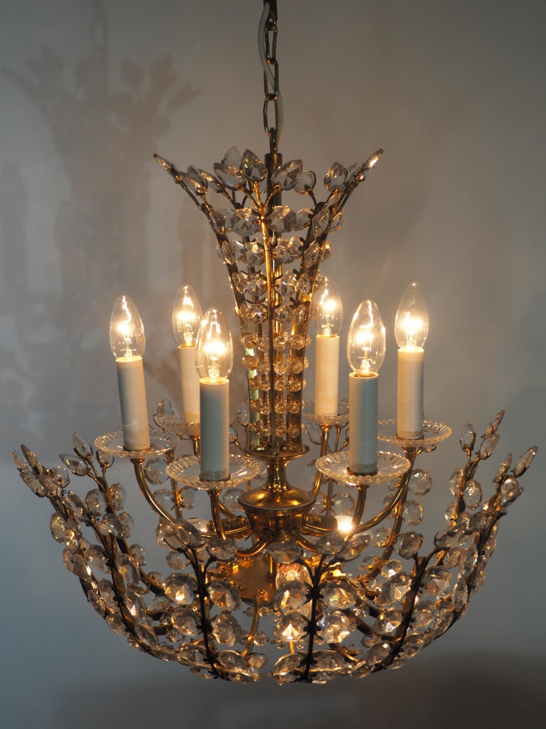 Very Rare Glass Chandelier in the Style of Lobmeyr, circa 1950s For Sale 10