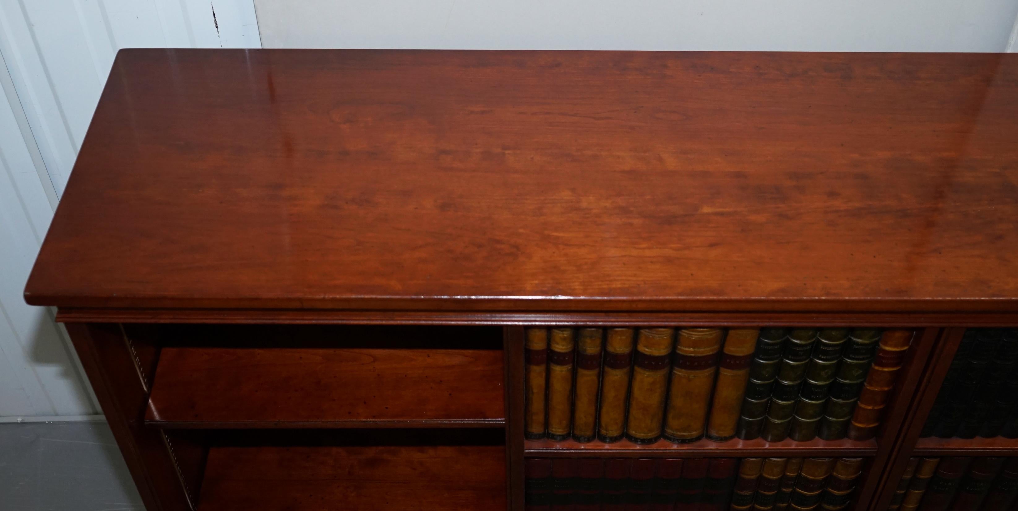 Harrods London Kennedy Hartholz Sideboard TV-Media-Schrank Kunstbücher, sehr selten 6