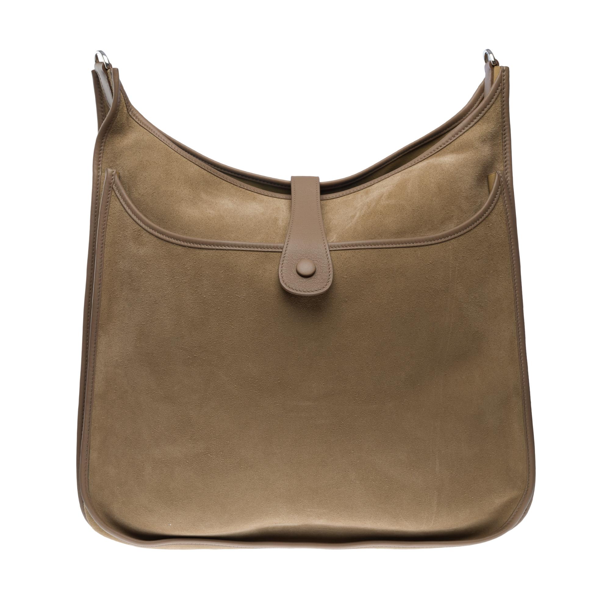 Women's Very Rare Hermès Evelyne TGM shoulder bag in etoupe Doblis suede, SHW