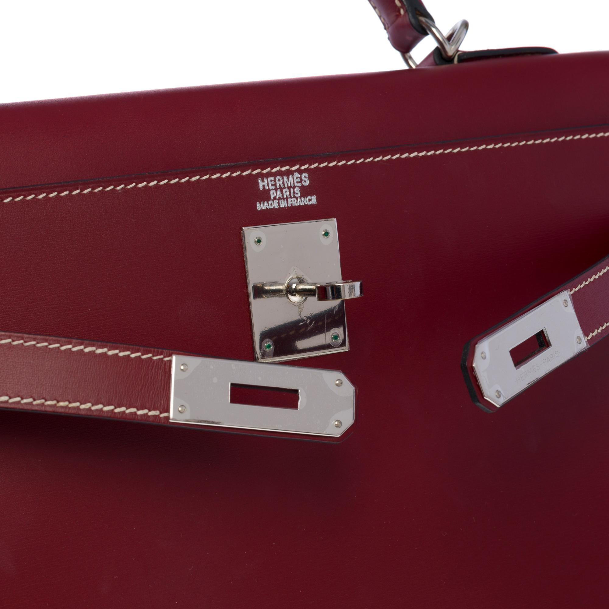 Very Rare Hermès Kelly 32 sellier handbag strap in Rouge H Chamonix leather, SHW 1