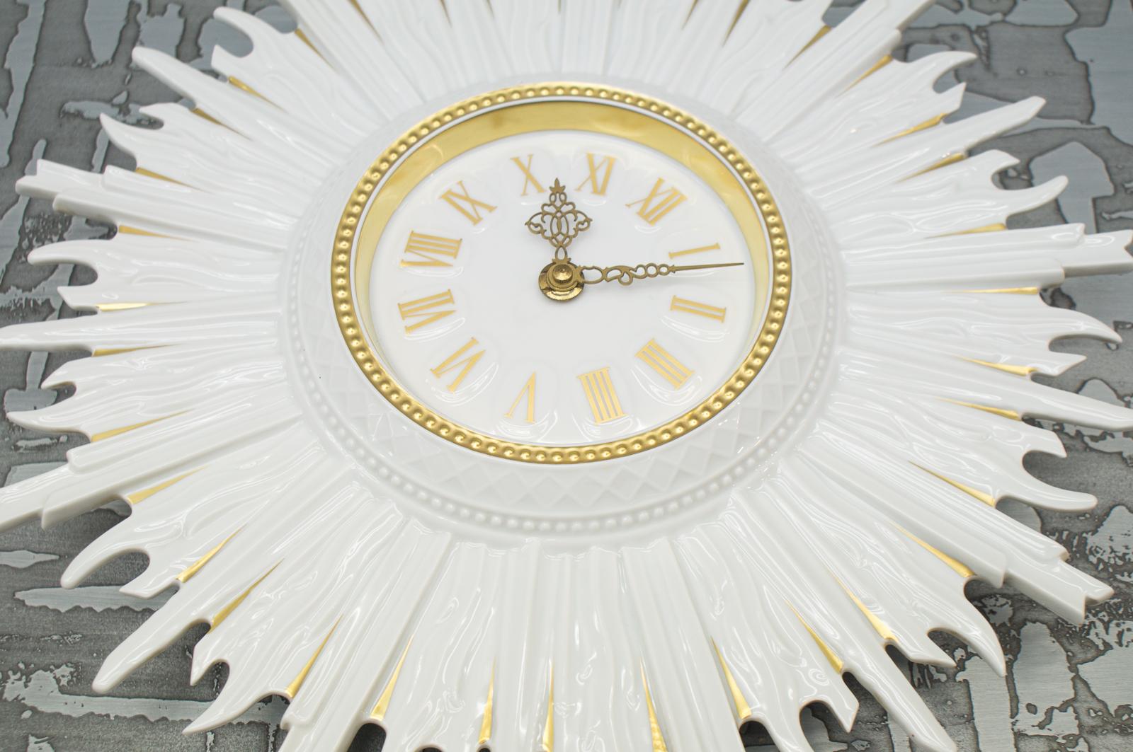 Glazed Very Rare Hutschenreuther Sunburst Wall Clock in Porcelain, Germany, 1960s For Sale