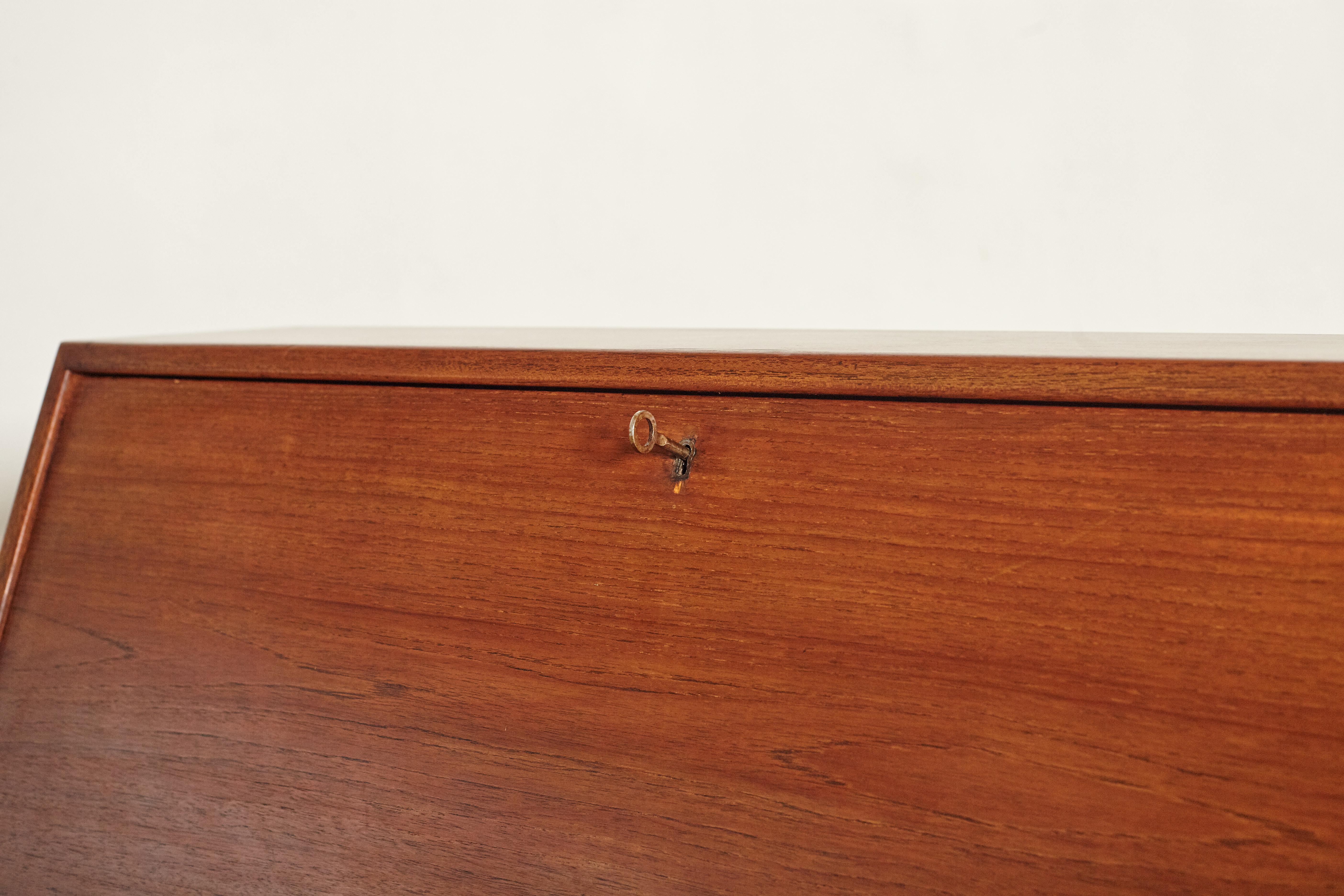 Very Rare Ib Kofod Larsen Secretary Desk / Bureau, PA Pedersen, 1954, Denmark 8