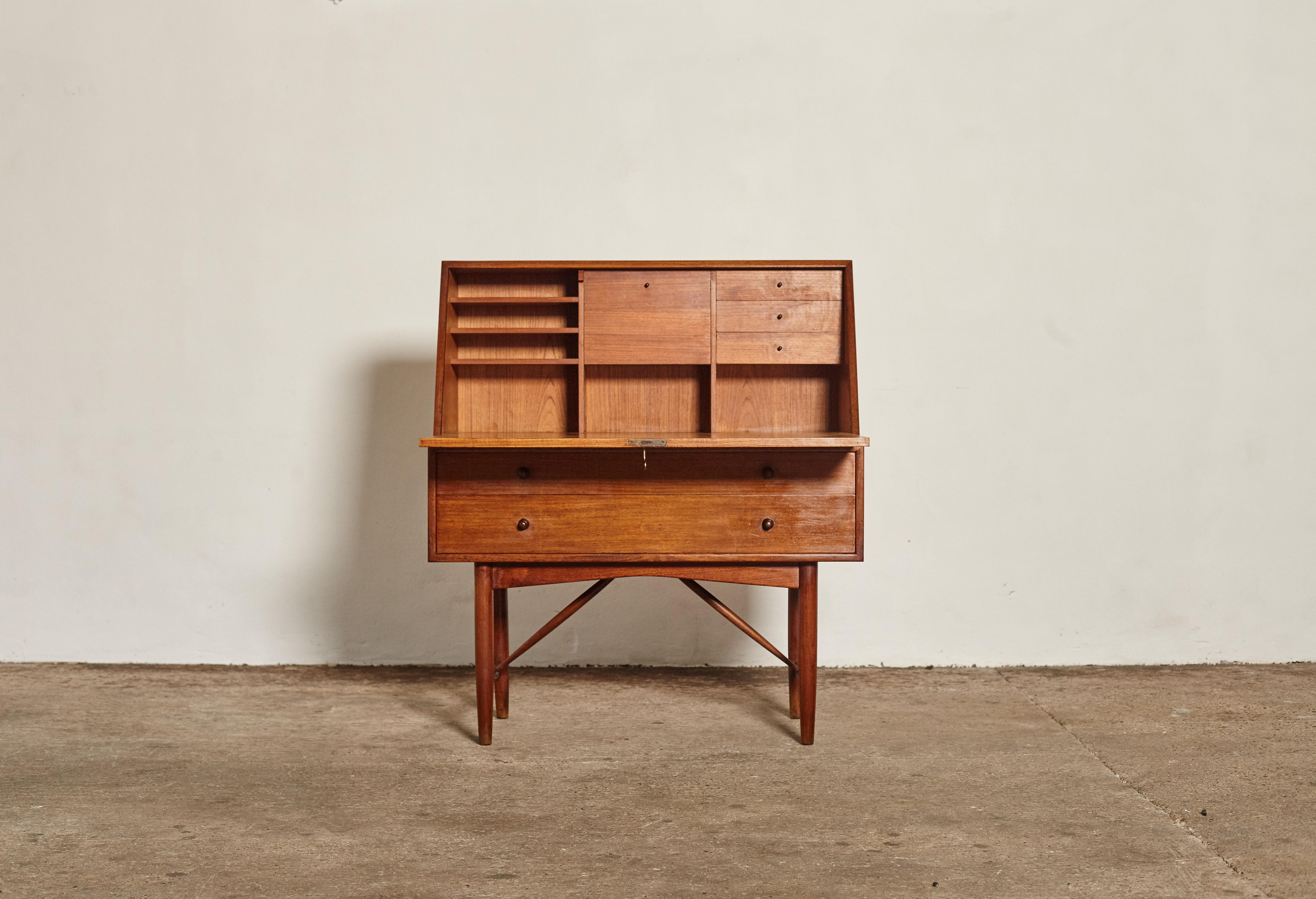 20th Century Very Rare Ib Kofod Larsen Secretary Desk / Bureau, PA Pedersen, 1954, Denmark
