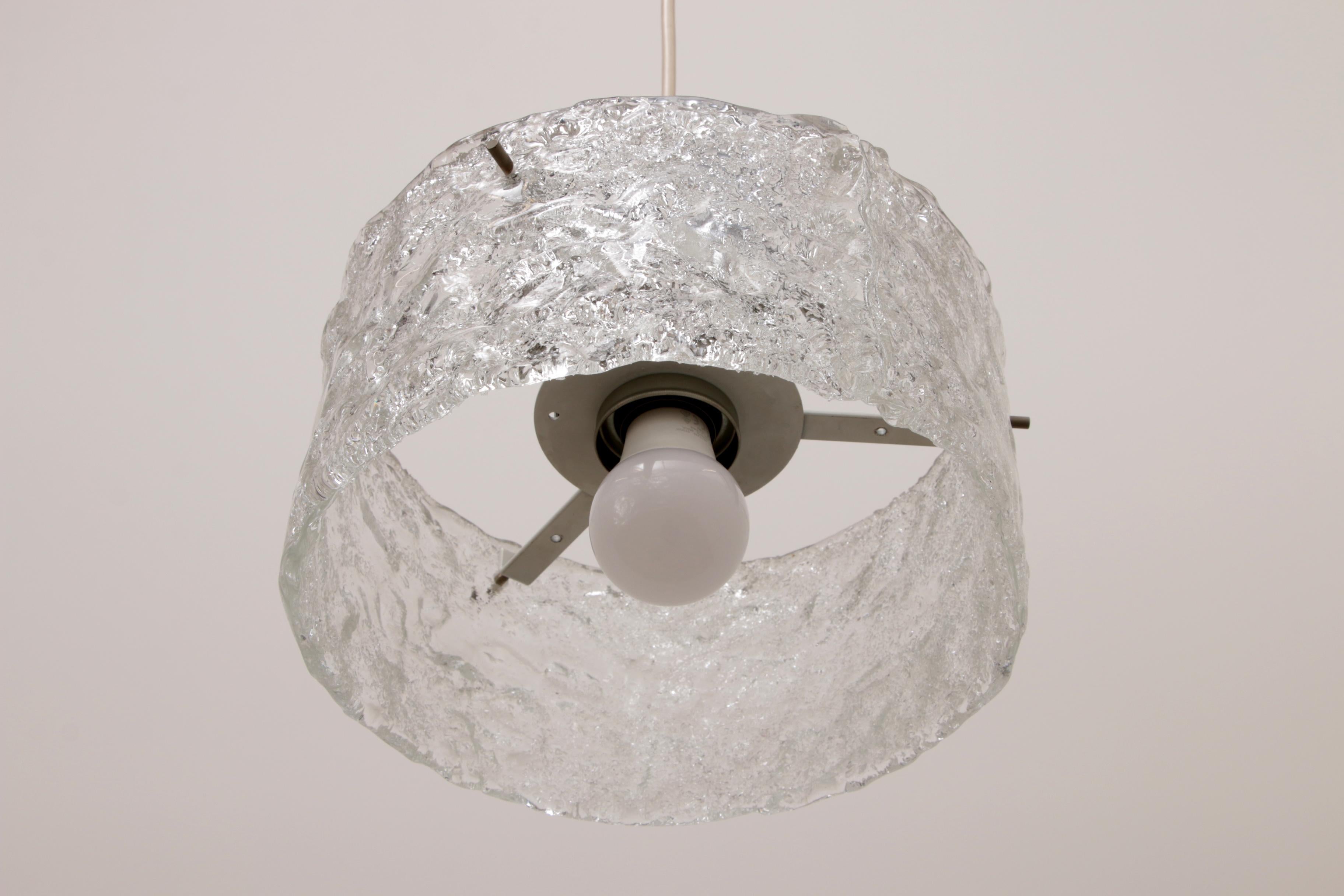 Rarissima lampada in vetro di ghiaccio prodotta da Egon Hillebrand, 1960 Germania in vendita 1