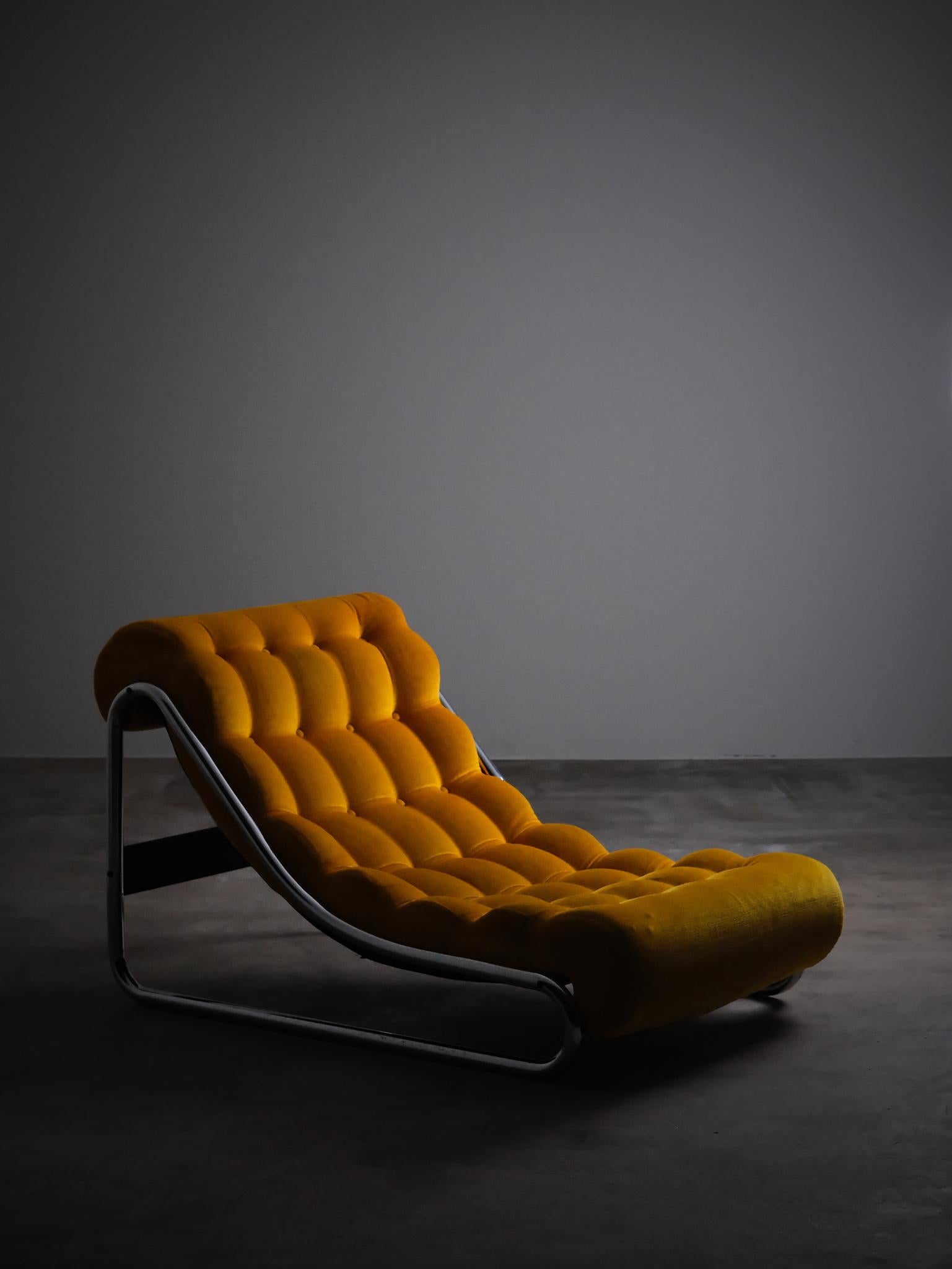 Una auténtica joya de los años 70: la tumbona Impala, diseñada por Gillis Lundgren para IKEA. El modelo se introdujo en 1972, pero se dejó de fabricar sólo un año después debido a los elevados costes de producción.

Hoy en día, esto convierte al