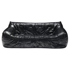 Très rare canapé 'Informel' en cuir noir par Hans Hopfer pour Roche Bobois