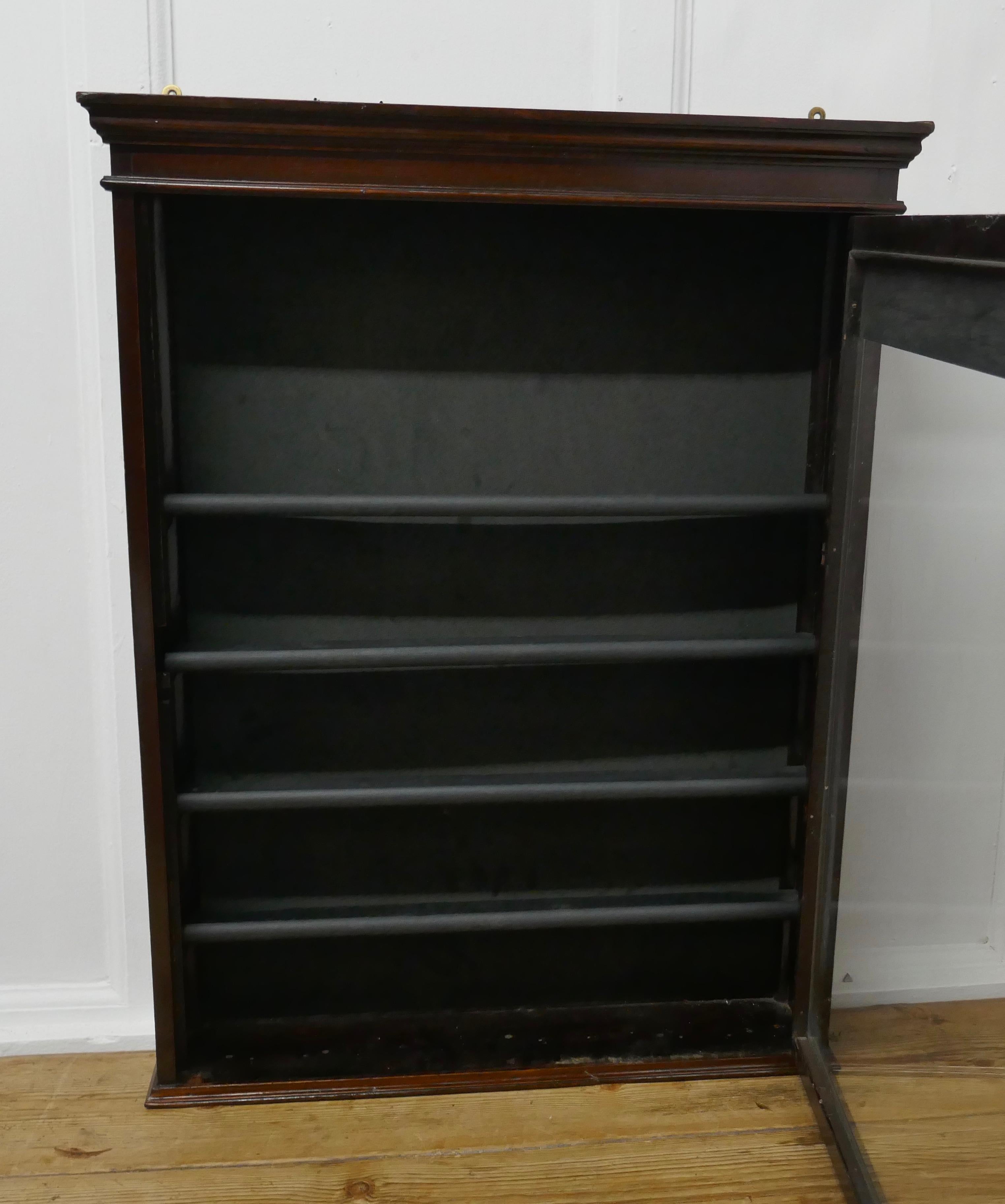 Edwardian Very Rare Ingersoll Watchmakers Display Cabinet