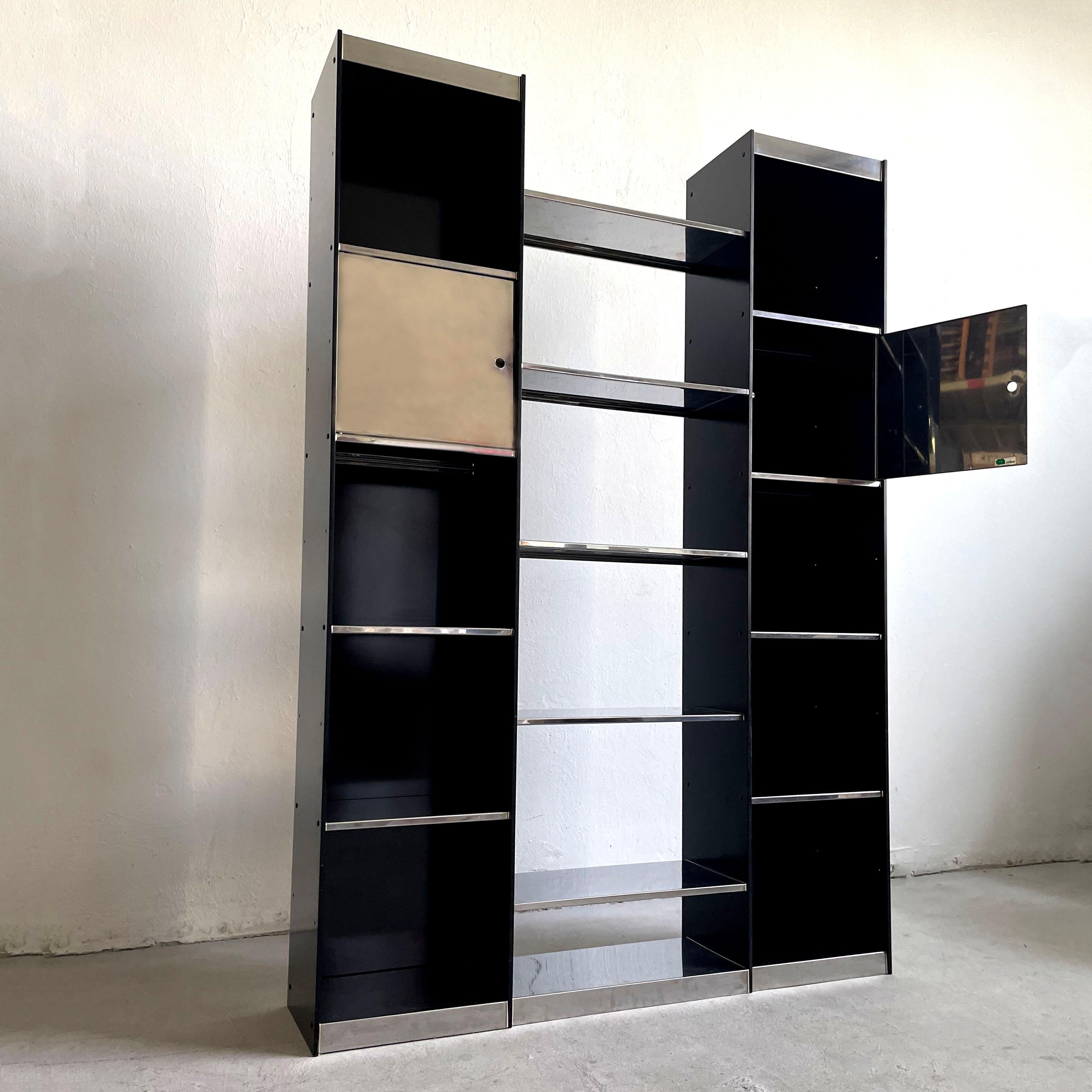 Metal Very Rare Italian Modern Library Bookcase by Willy Rizzo for Cidue, Italy, 1970 For Sale
