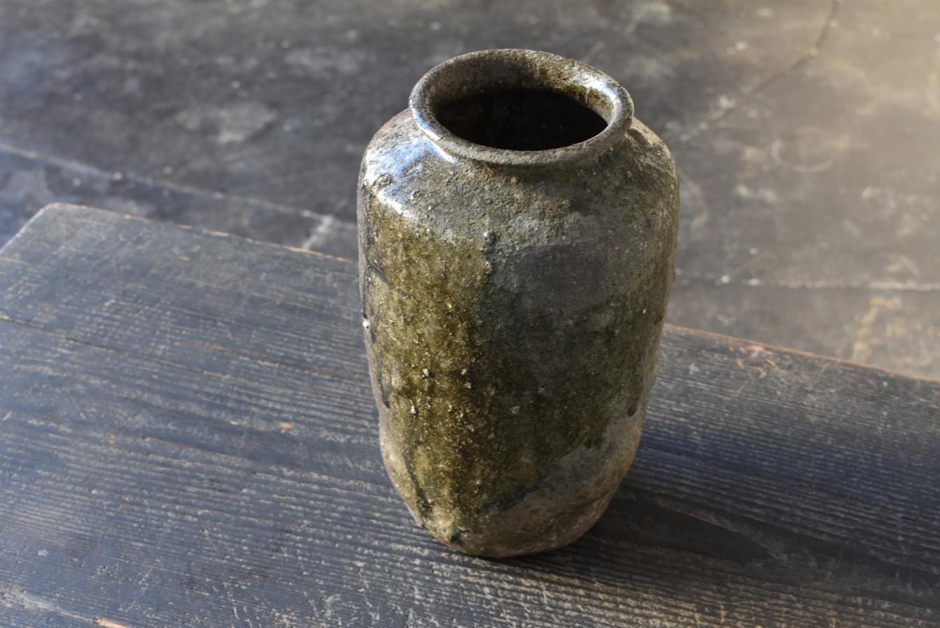 Seltenes japanisches antikes Keramikgefäß/Schöne Glasur/Wabisabi-Vase/10th-11th (Japanisch) im Angebot