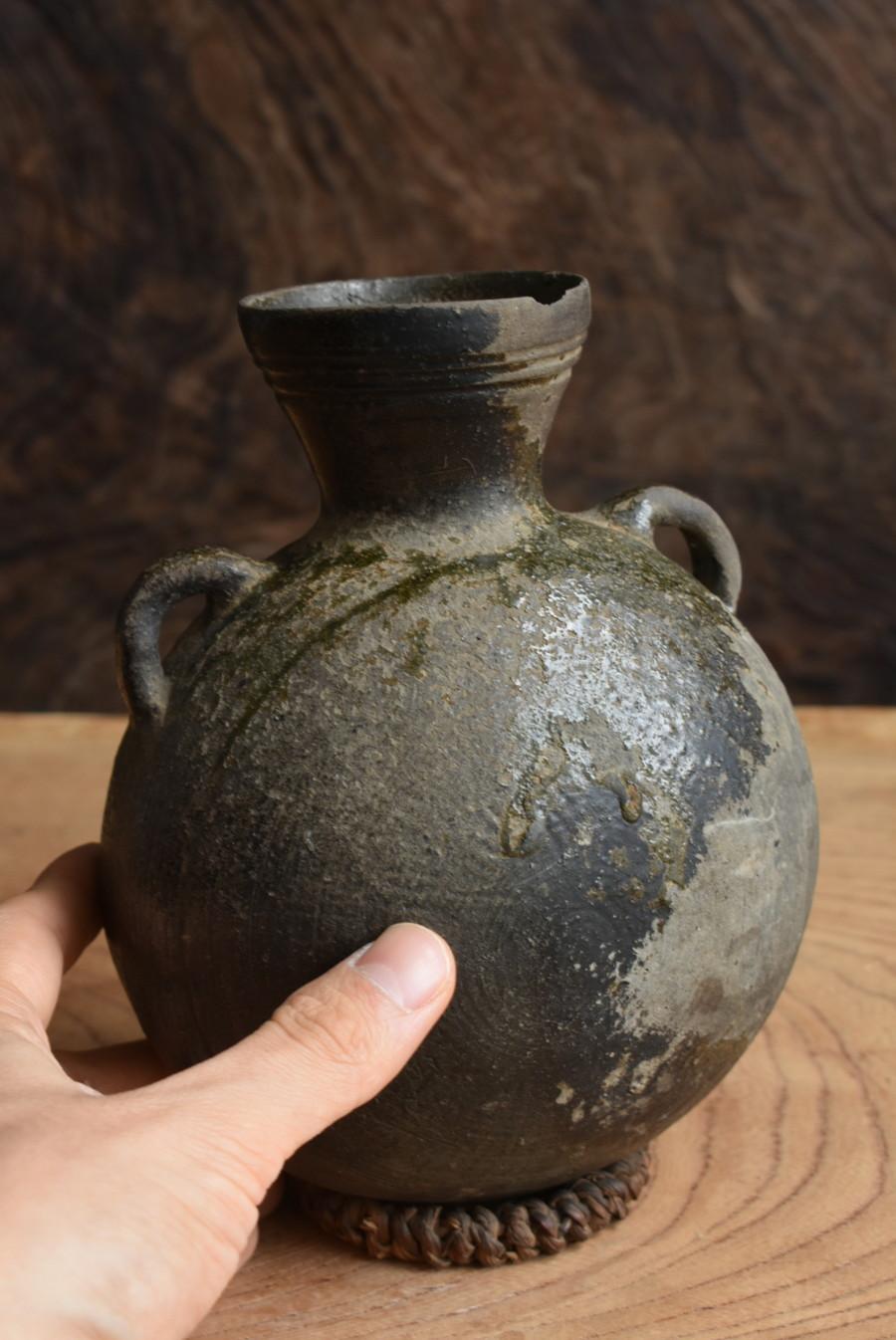 Very rare Japanese antique pottery jar/beautiful natural glaze/wall hanging vase 10