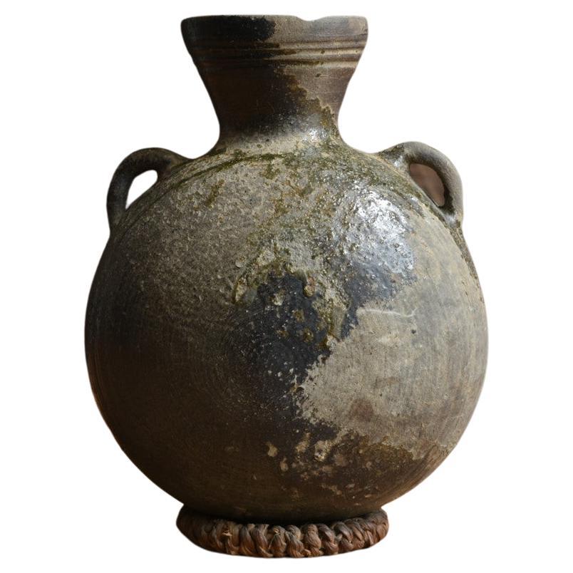 Very rare Japanese antique pottery jar/beautiful natural glaze/wall hanging vase