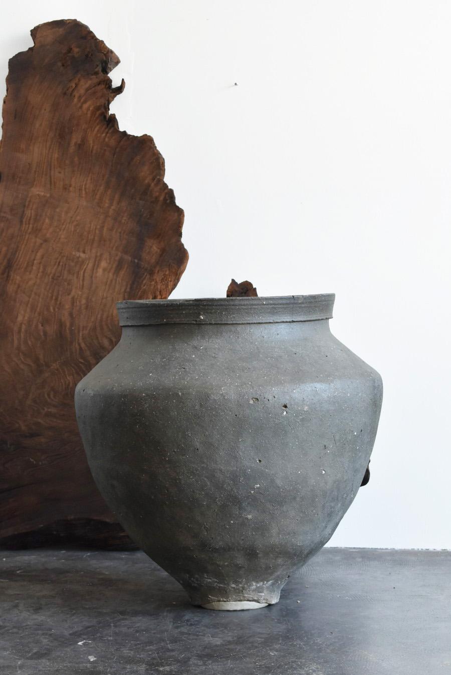 Hand-Crafted Very Rare Japanese Big Antique Jar / 1400-1450 / Big Vase/Wabi-Sabi Jar