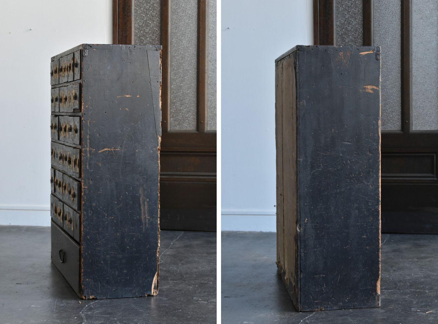 18th Century Very Rare Japanese Black Antique Drawer / 1750-1900 / Chest of Drawers / Storage