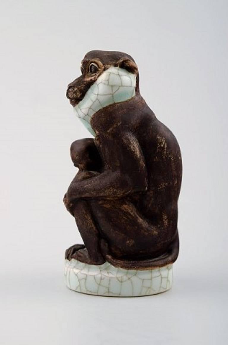 Very rare Jeanne Grut for Royal Copenhagen, Monkey with young number 4647.
1st. assortment.
In perfect condition.
Measures: Height 7.5 cm.