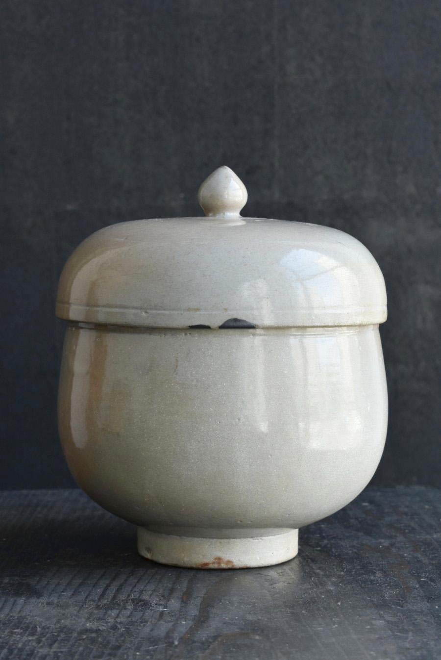 South Korean Very Rare Korean Antique Porcelain Bowl/15th Century/Bowl with Beautiful Scenery