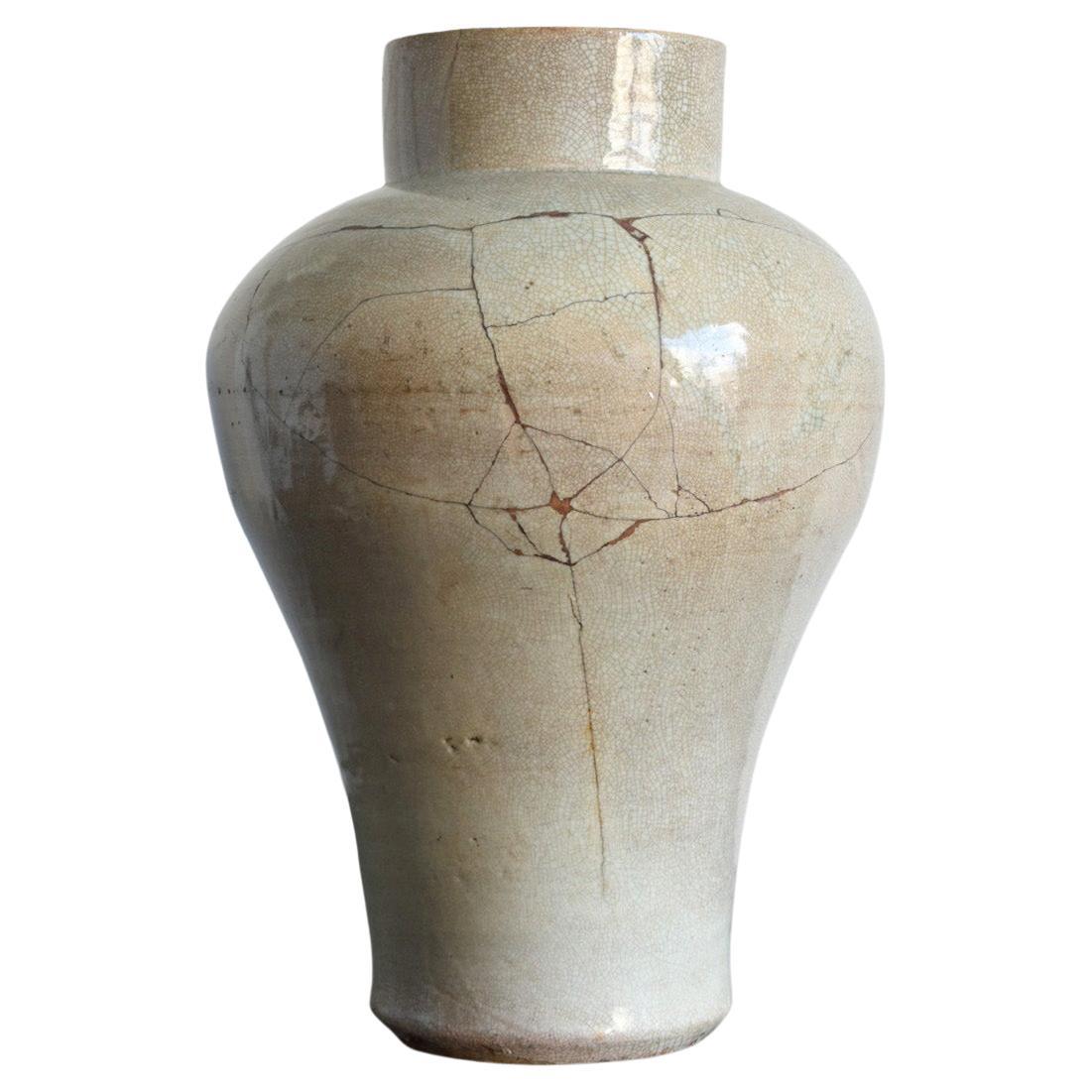 Very Rare Korean Antique White Porcelain Jar / Wasabi-Sabi Vase/Joseon Dynasty