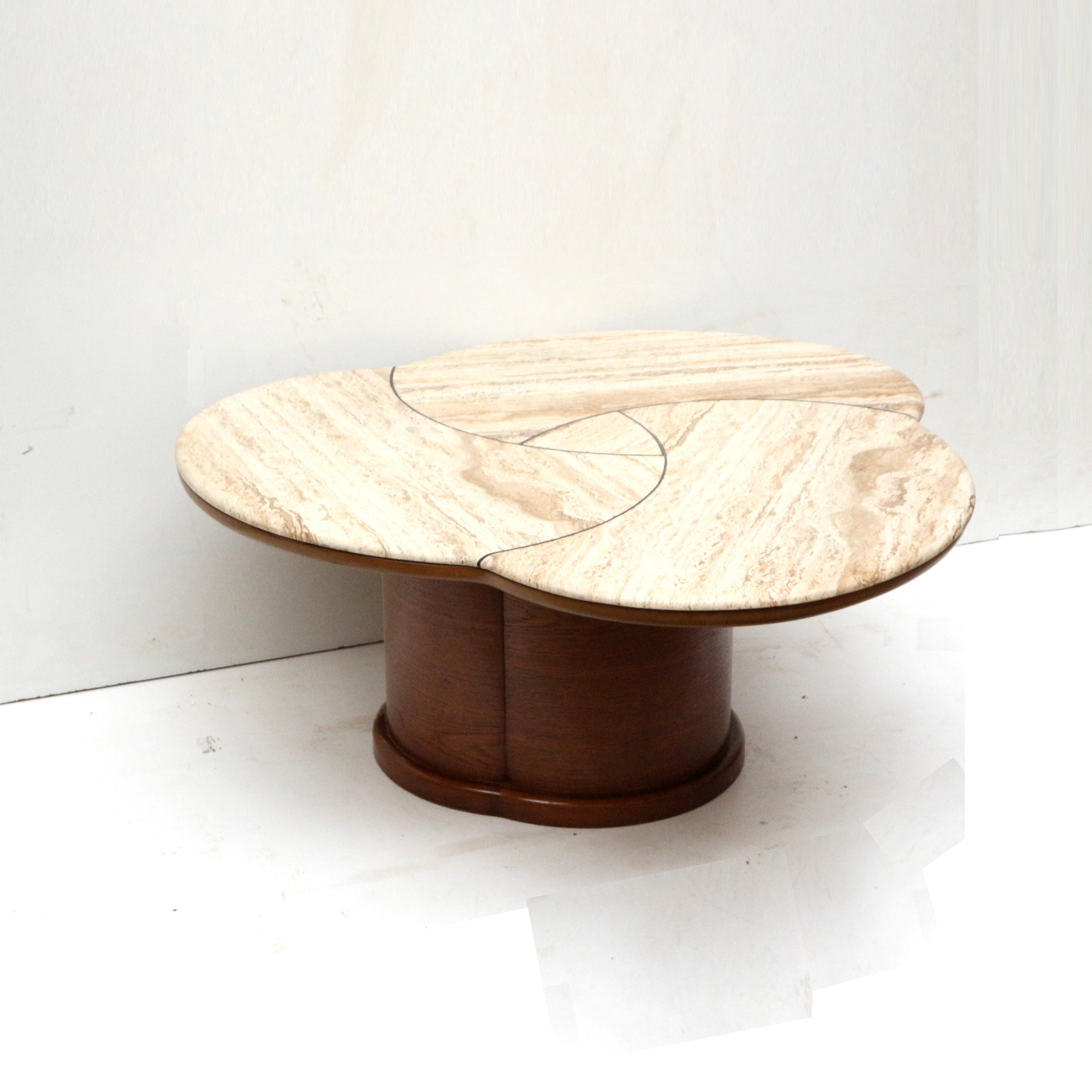 Late 20th Century Very rare large coffee table from the 1950s in the style of Jean Royère