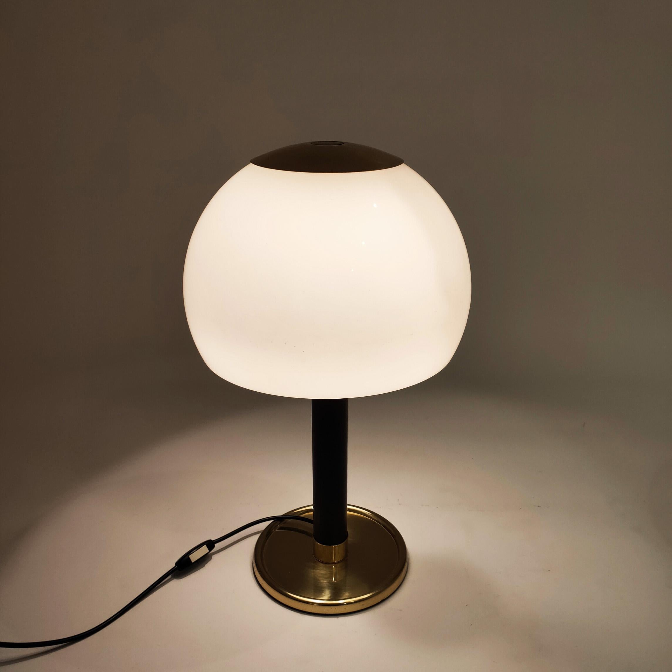 Milieu du XXe siècle Very rare large Hollywood Regency style table lamp by Metalarte, Spain, 1960s en vente