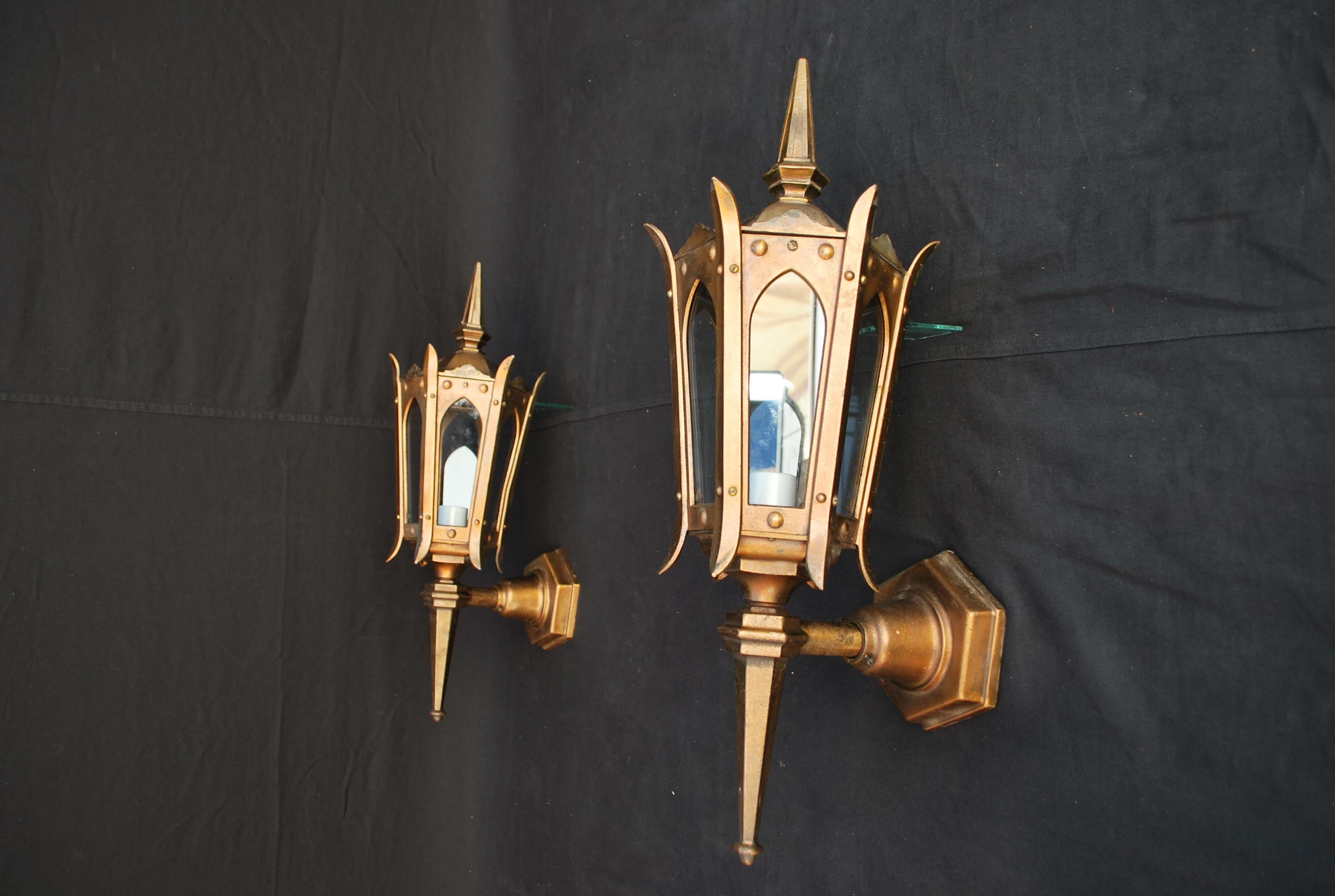 Very Rare Large Pair of 1920s Bronze Outdoor/Indoor Sconces 2