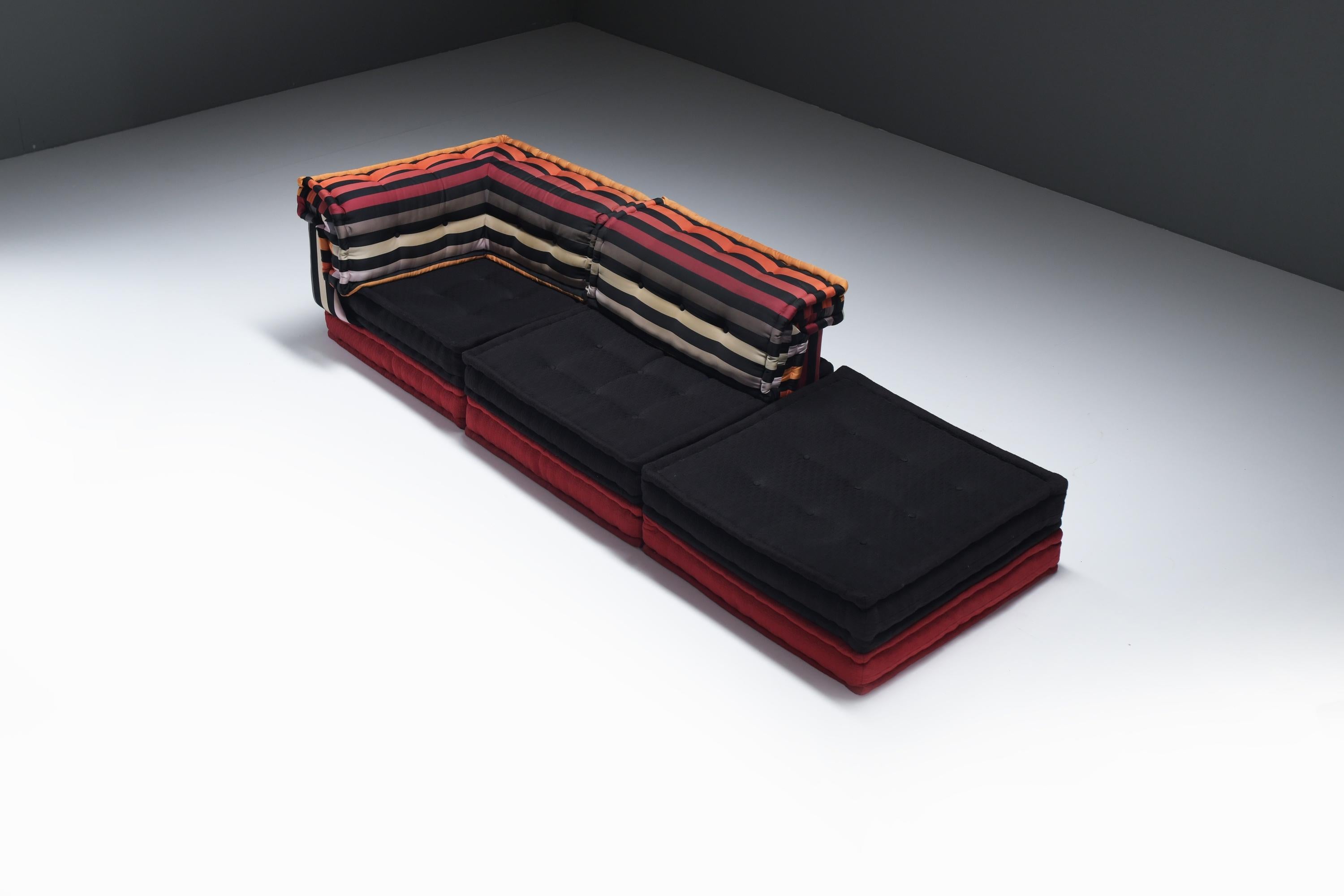 Tissu Très rare canapé modulable Mah Jong 'Sonia Rykiel' par Hans Hopfer pour Roche Bobois. en vente