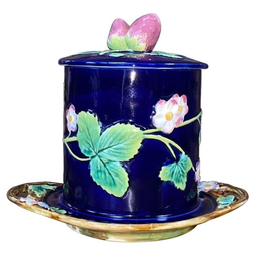 Very Rare Majolica Strawberry Preserve Jar Georges Jones Circa 1875
