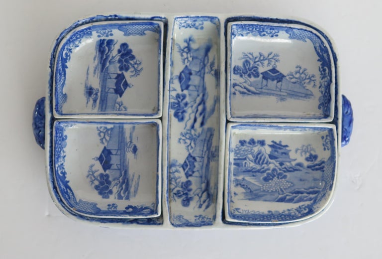 This is a very rare rectangular serving tray or platter with four small Hors d'oeuvres dishes by Mason's Ironstone, Lane Delph, England in the Turner Willow Chinoiserie blue pattern, dating to the very early period of Mason's ironstone, circa