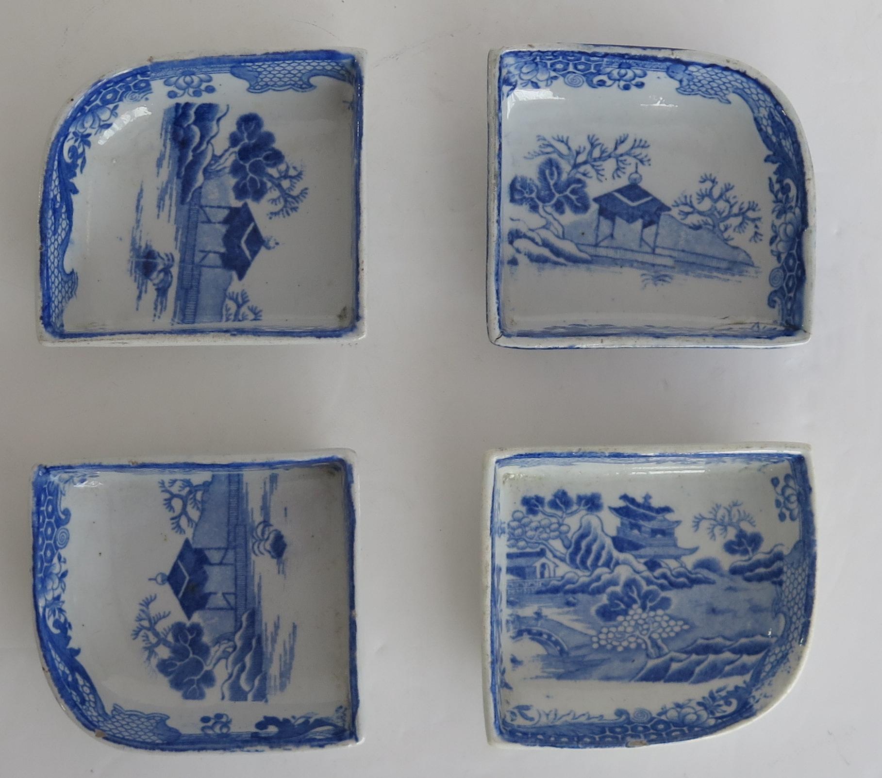 19th Century Very Rare Masons Ironstone Serving Platter & four Dishes Turner Willow, Ca 1820