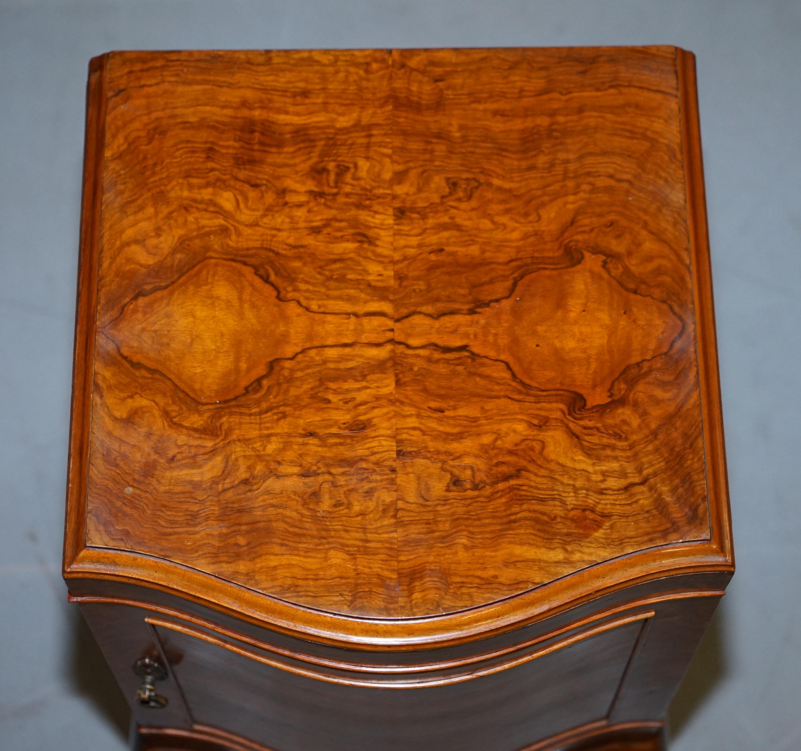 Hand-Crafted Very Rare Maurice Adams Art Deco Burr Walnut Bedside or Side End Lamp Wine Table