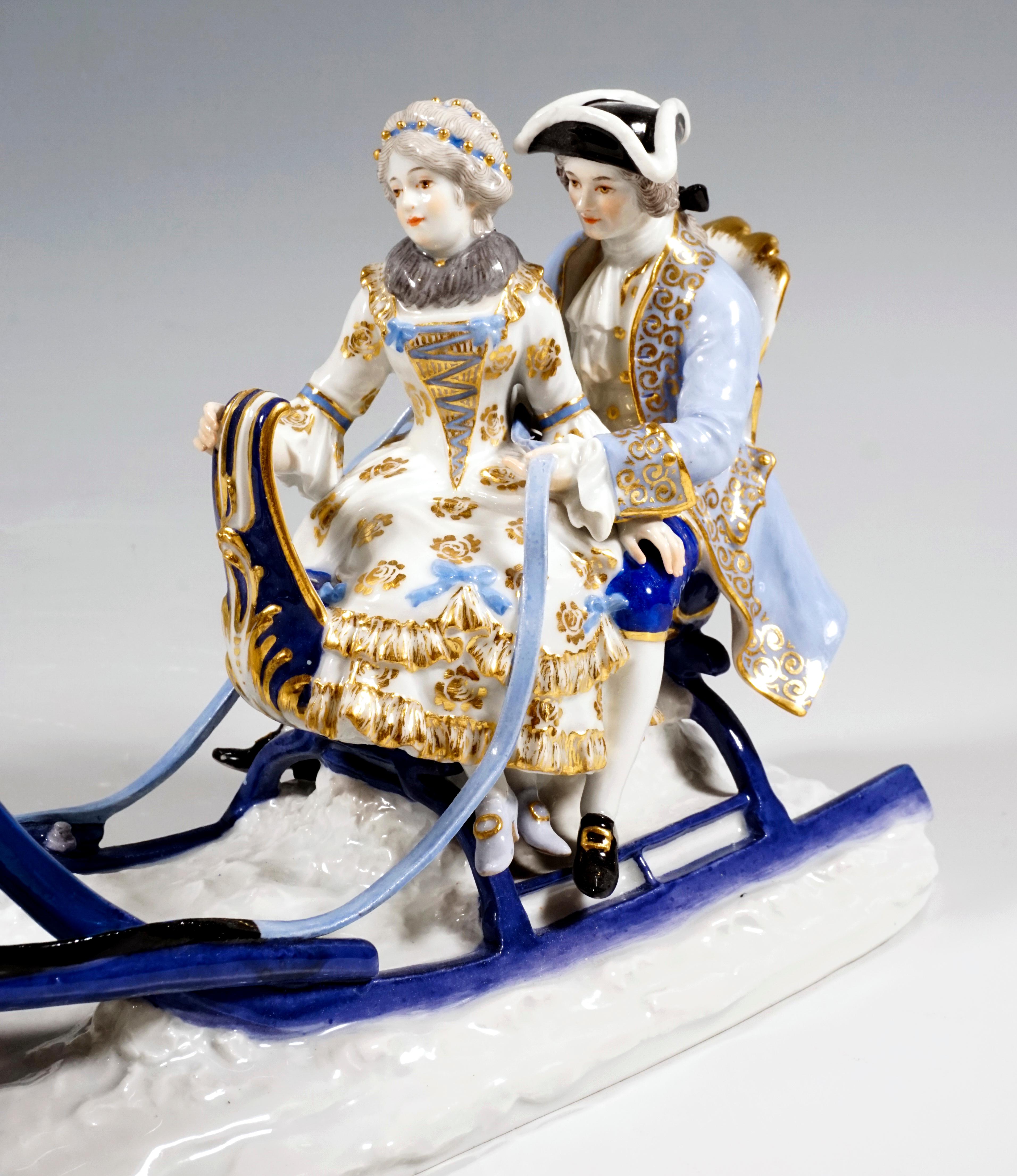 Very Rare Meissen 'Sleigh Group' with Gallant Couple, circa 1915 In Excellent Condition In Vienna, AT