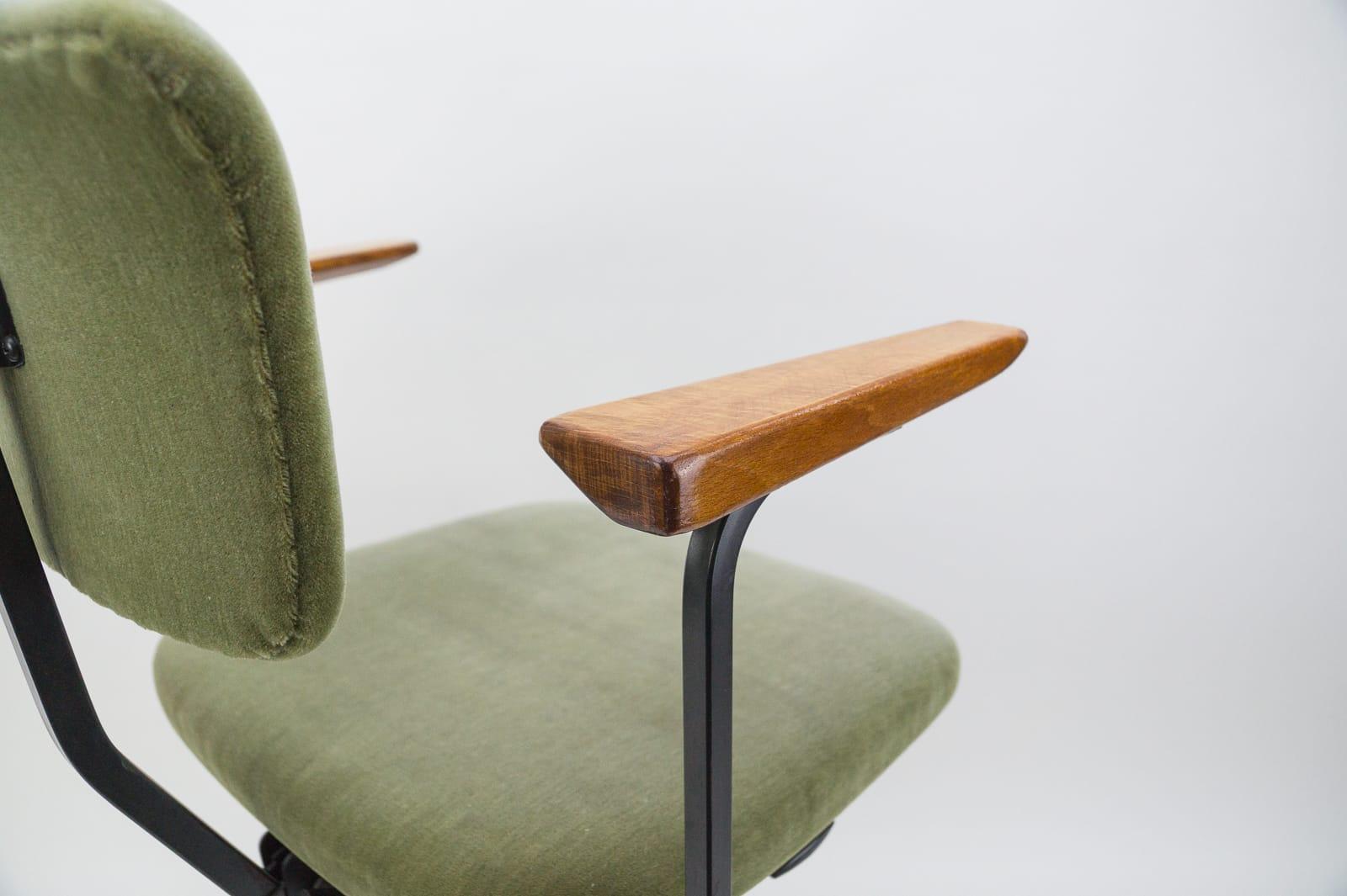 Very Rare Mid-Century Modern Office Chair by Sedus, 1960s Switzerland 2