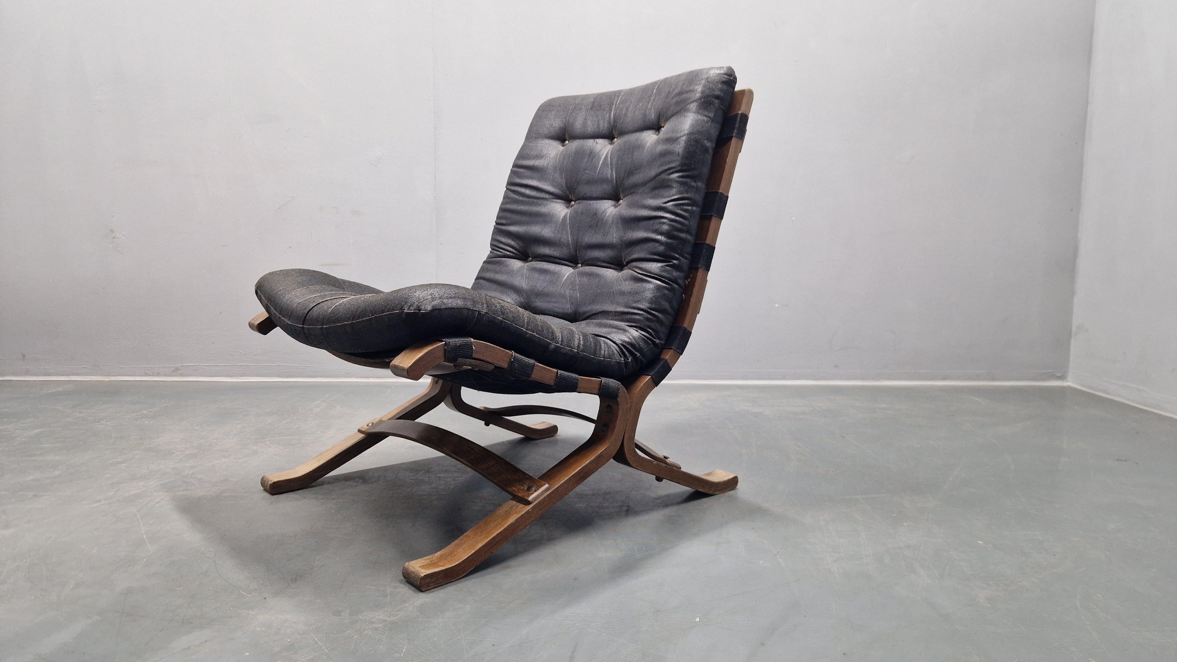 - Tipo molto raro
- modello iniziale
- ecopelle con patina