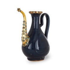 Très rare aiguière en porcelaine de la dynastie Ming avec montures Tombak serties de pierres ottomanes