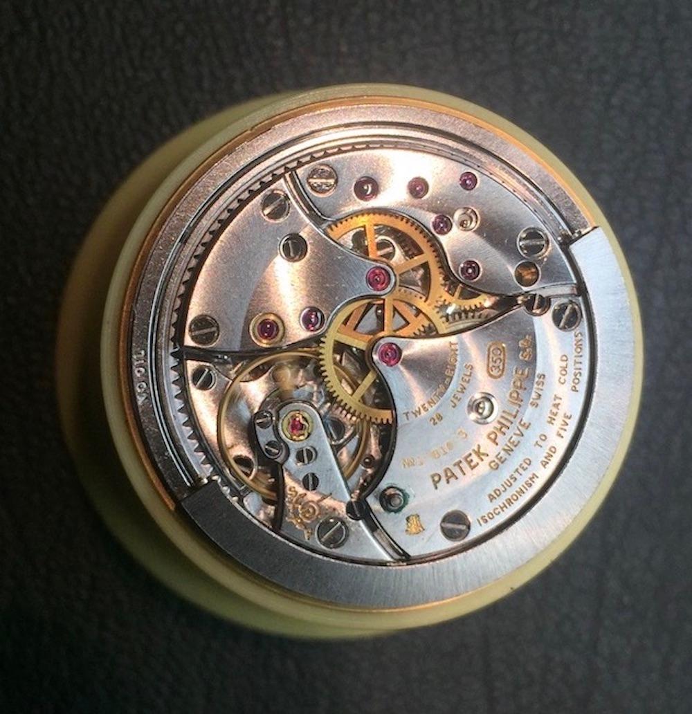Late 20th Century Very Rare Model 3573 Patek Philippe 18-Karat Backwinder Mens Automatic Watch