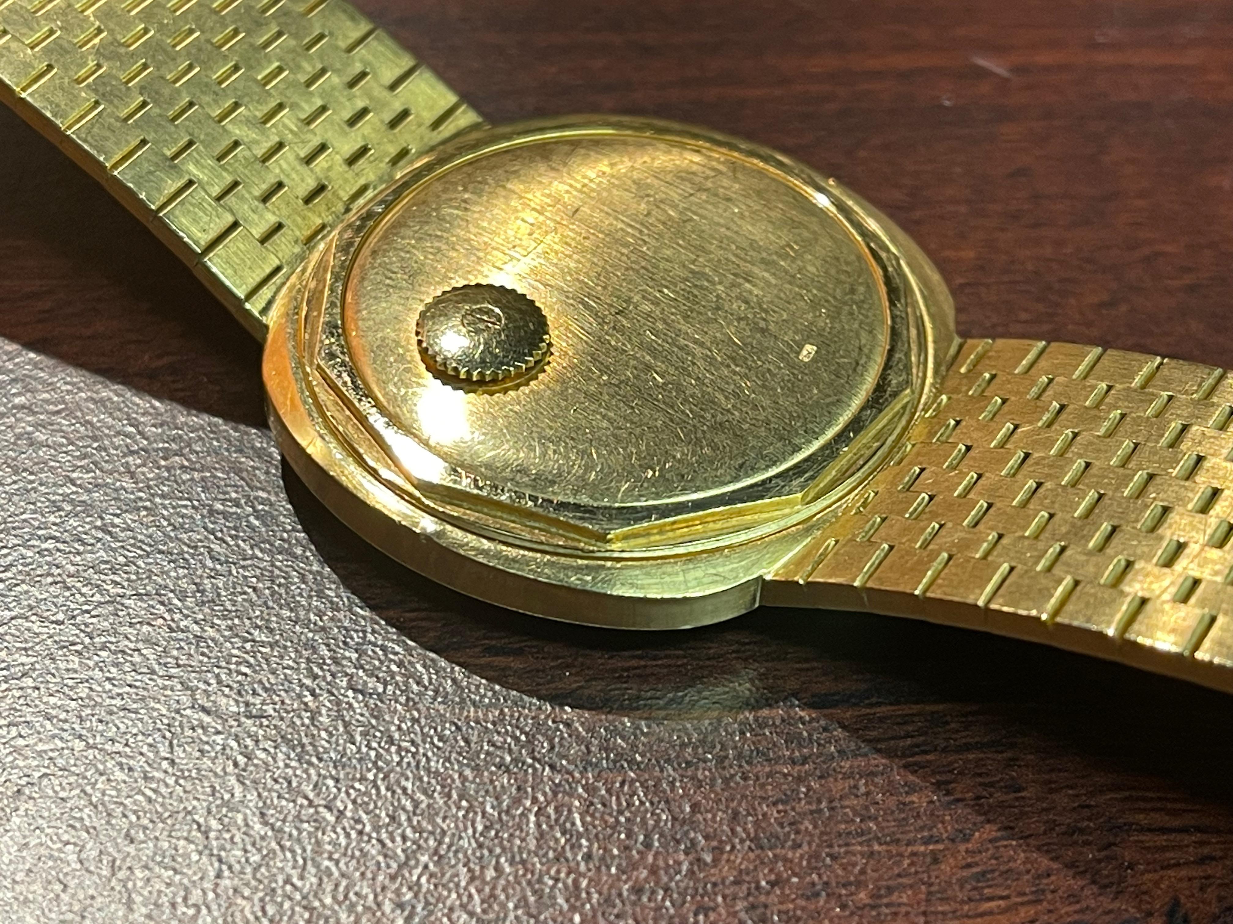 Very Rare Model 3573 Patek Philippe 18-Karat Backwinder Mens Automatic Watch 5