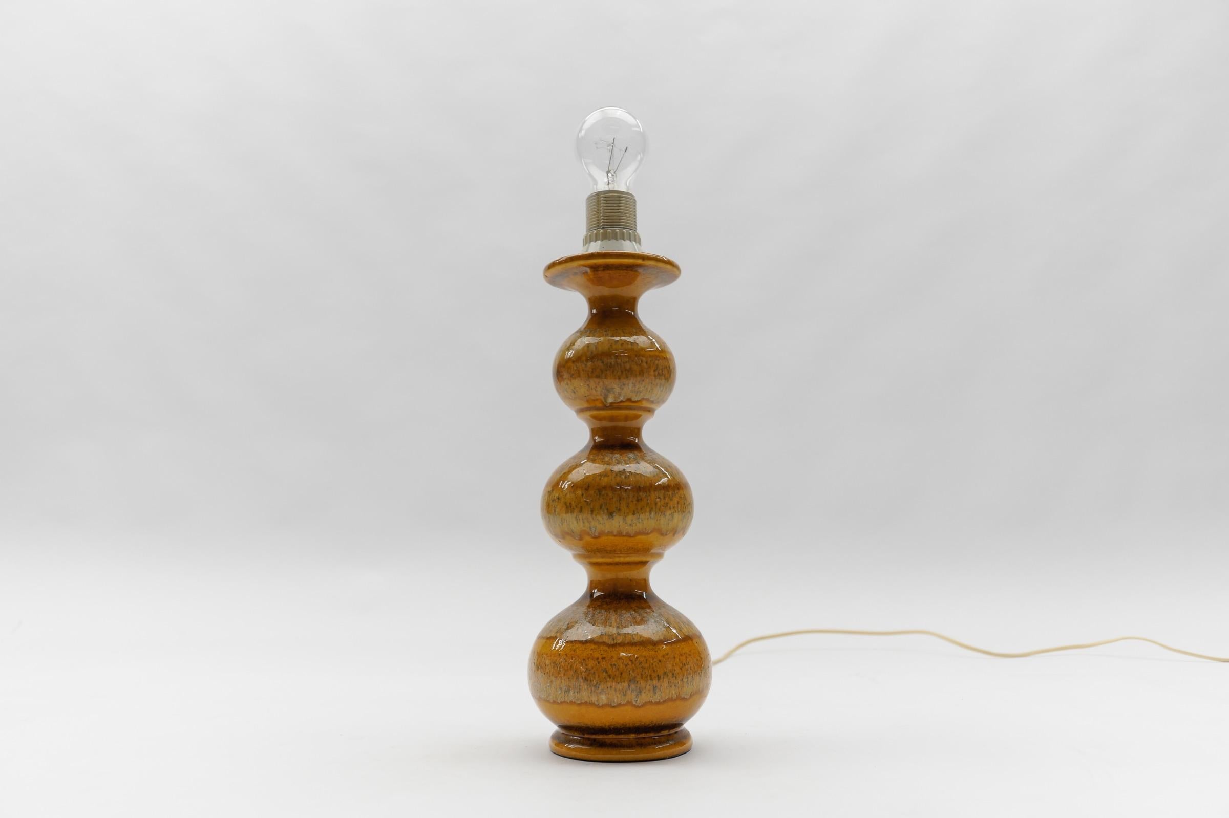 Très rare base de lampe de bureau Kaiser Leuchten, Allemagne, années 1960 --- Bon état - En vente à Nürnberg, Bayern
